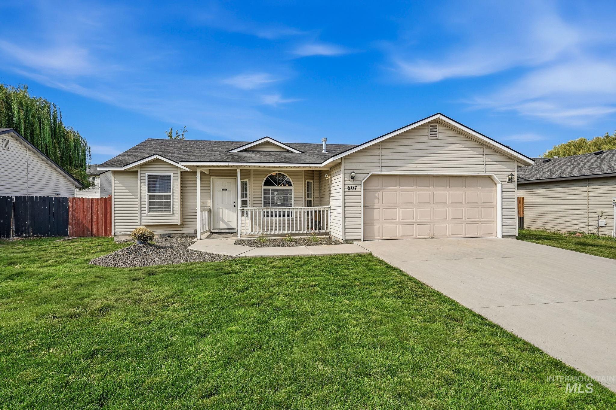 607 Laster St. Property Photo 3