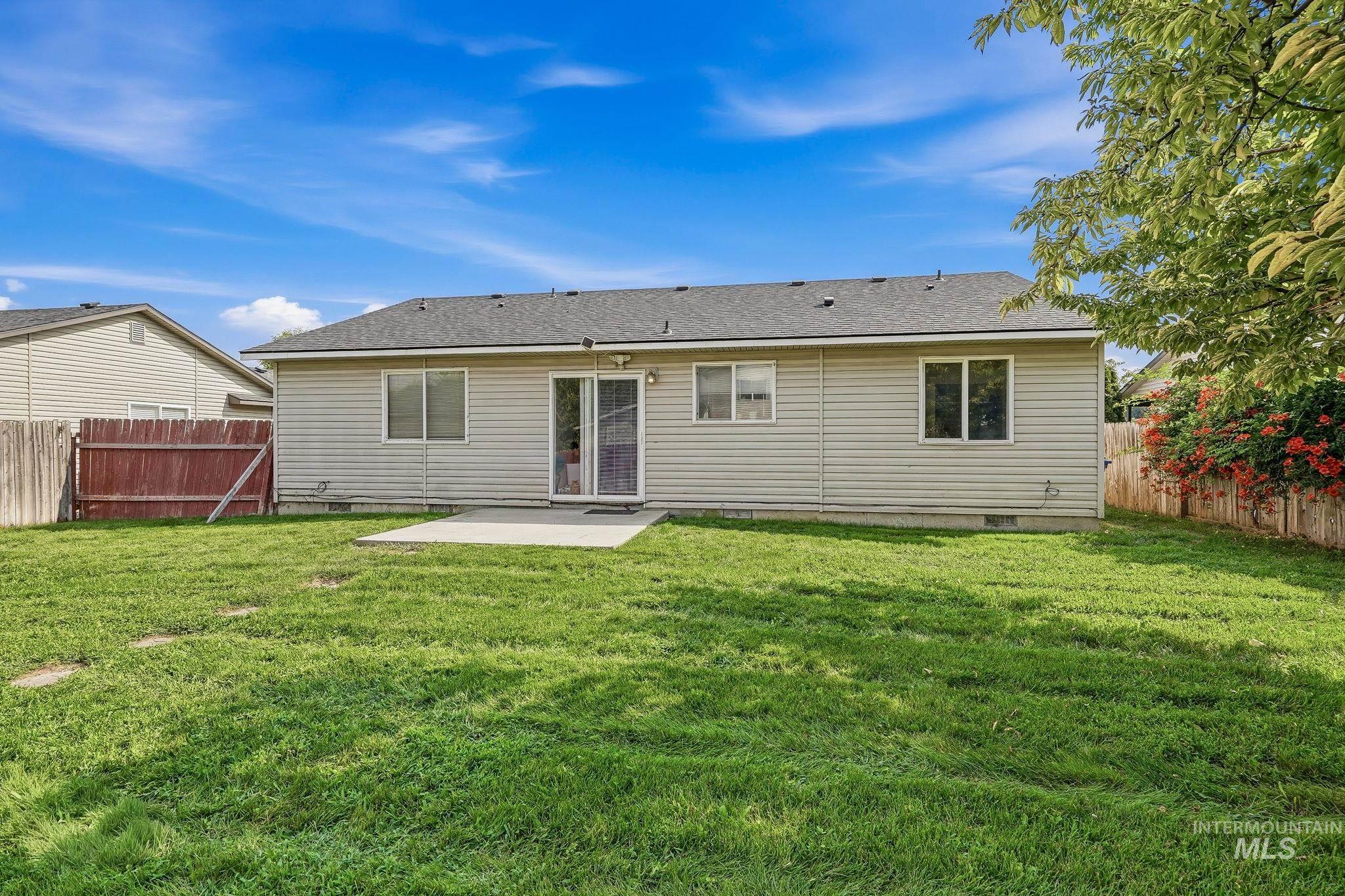 607 Laster St. Property Photo 4