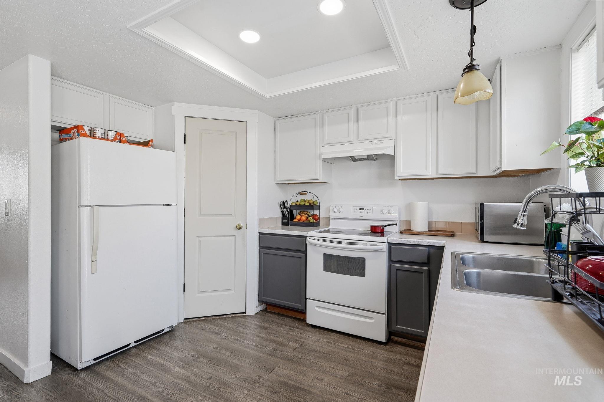 607 Laster St. Property Photo 11