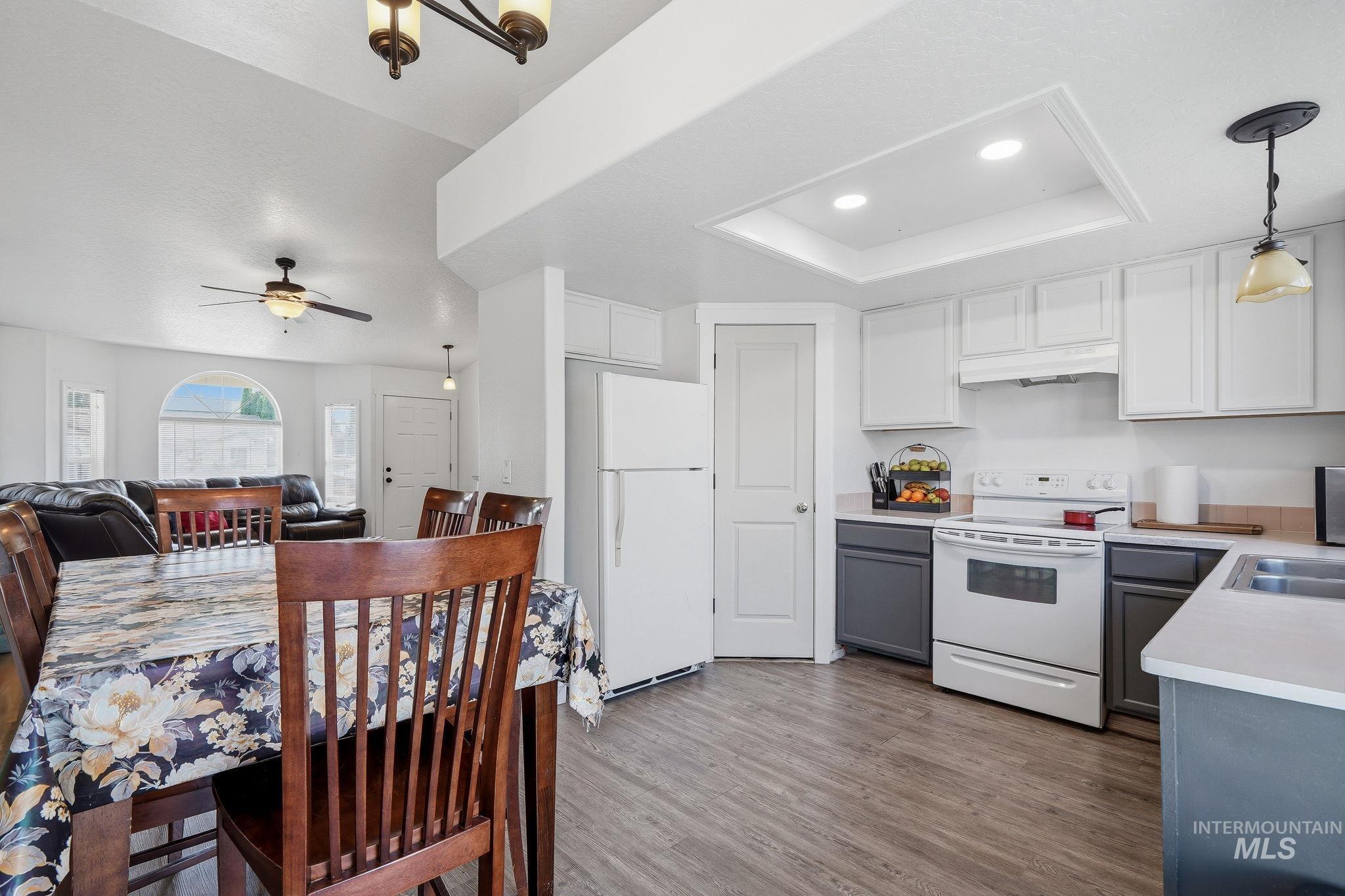 607 Laster St. Property Photo 14