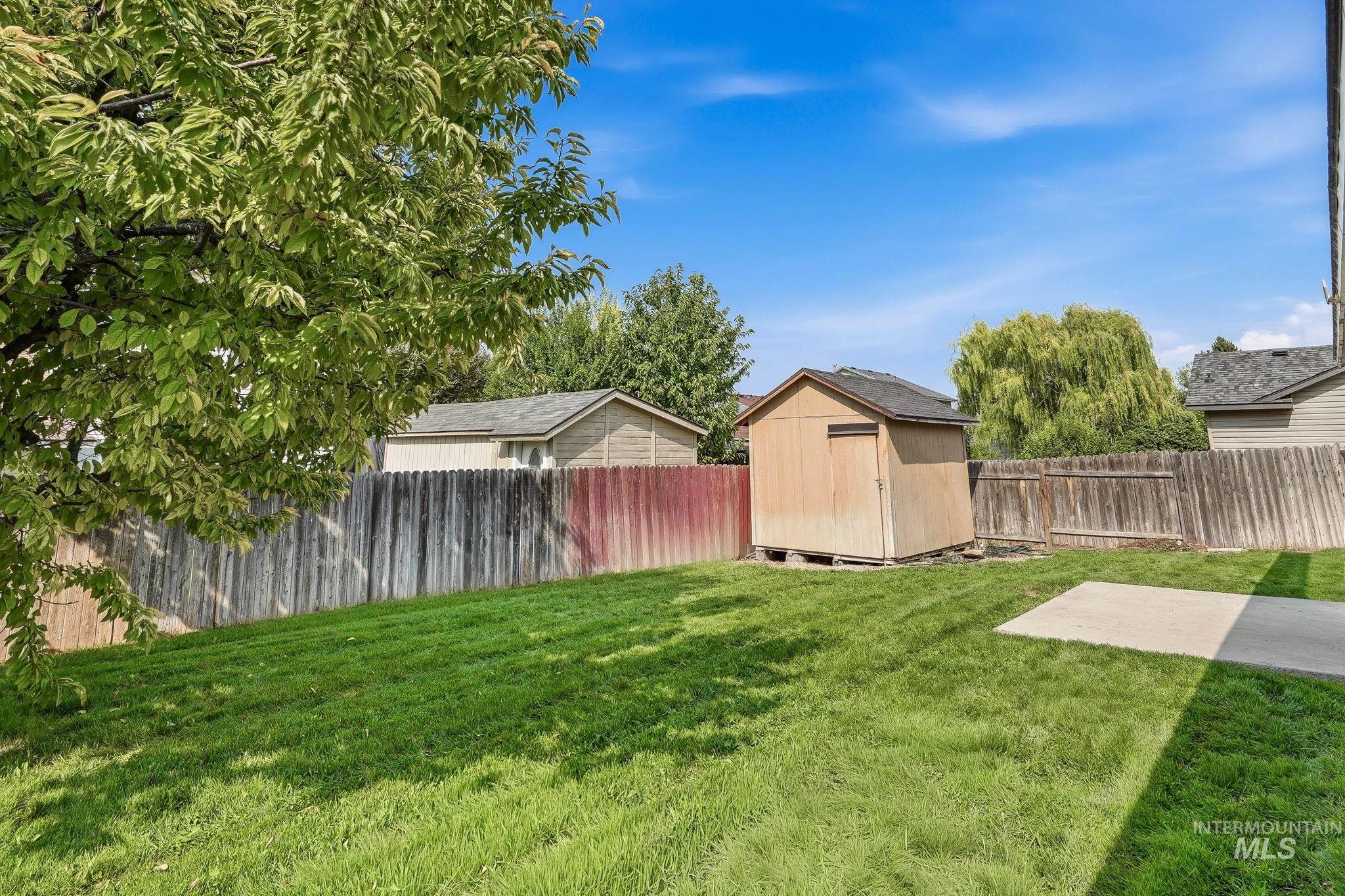 607 Laster St. Property Photo 32