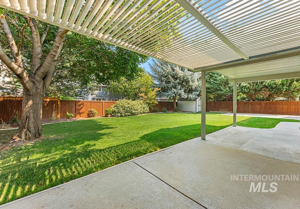 14496 W Barclay St Property Photo 2