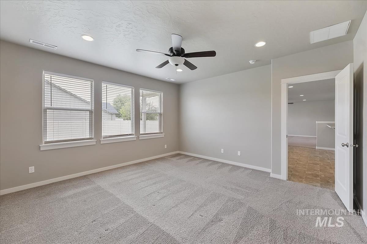 652 S Lancaster Drive Property Photo 15