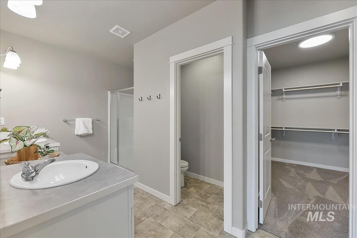 652 S Lancaster Drive Property Photo 17