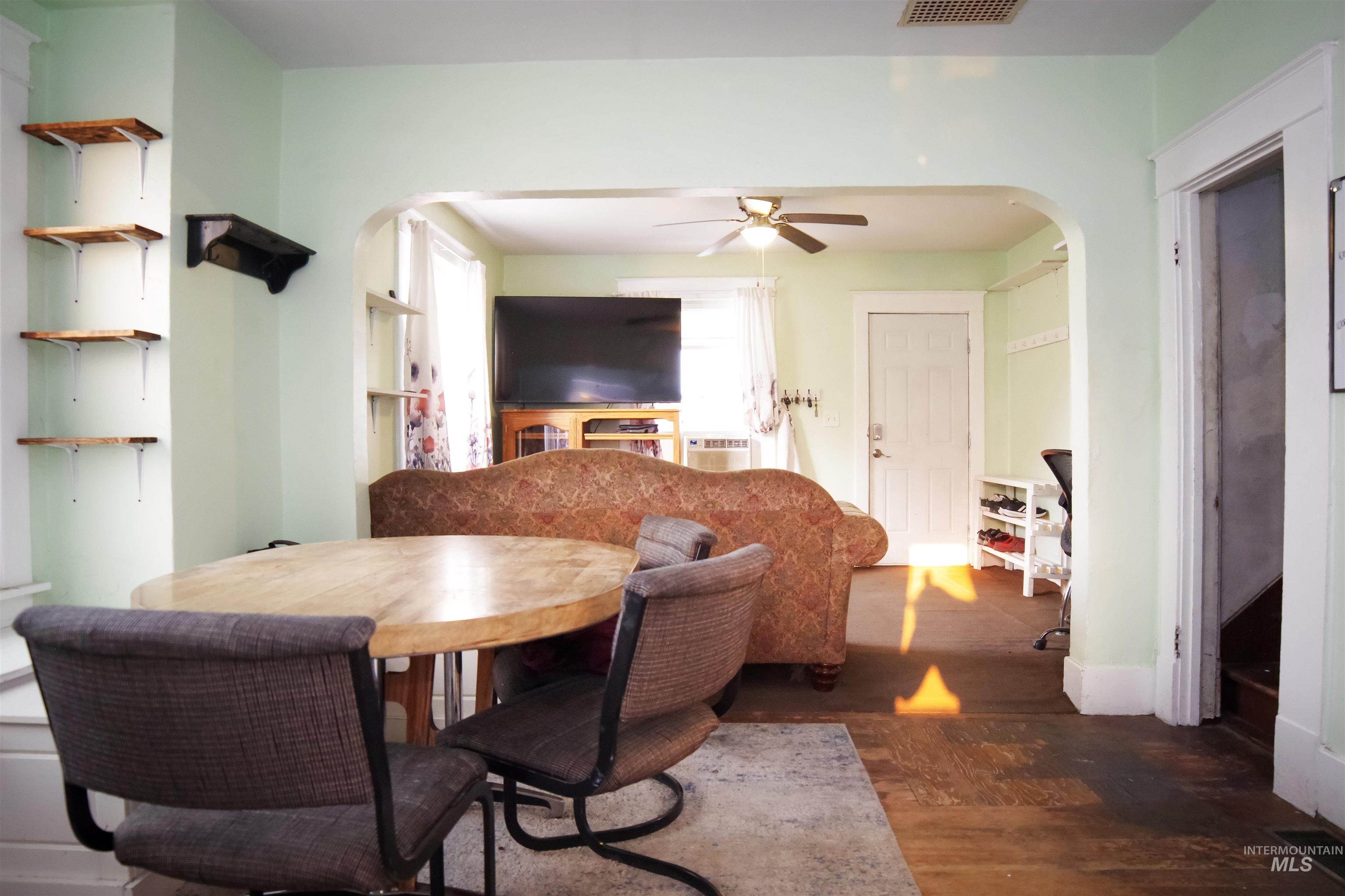 125 S 5th Street Property Photo 7