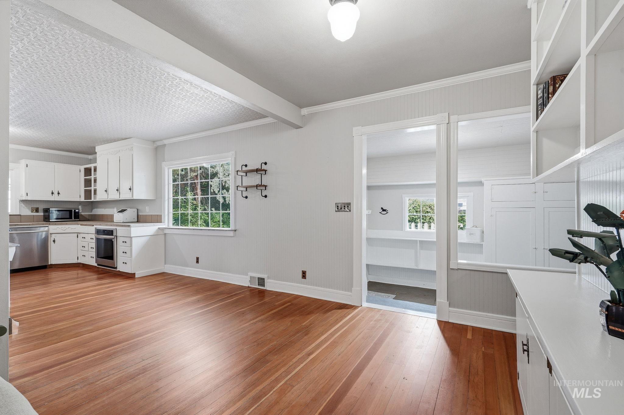 17063 N Midsummers Ln Property Photo 8