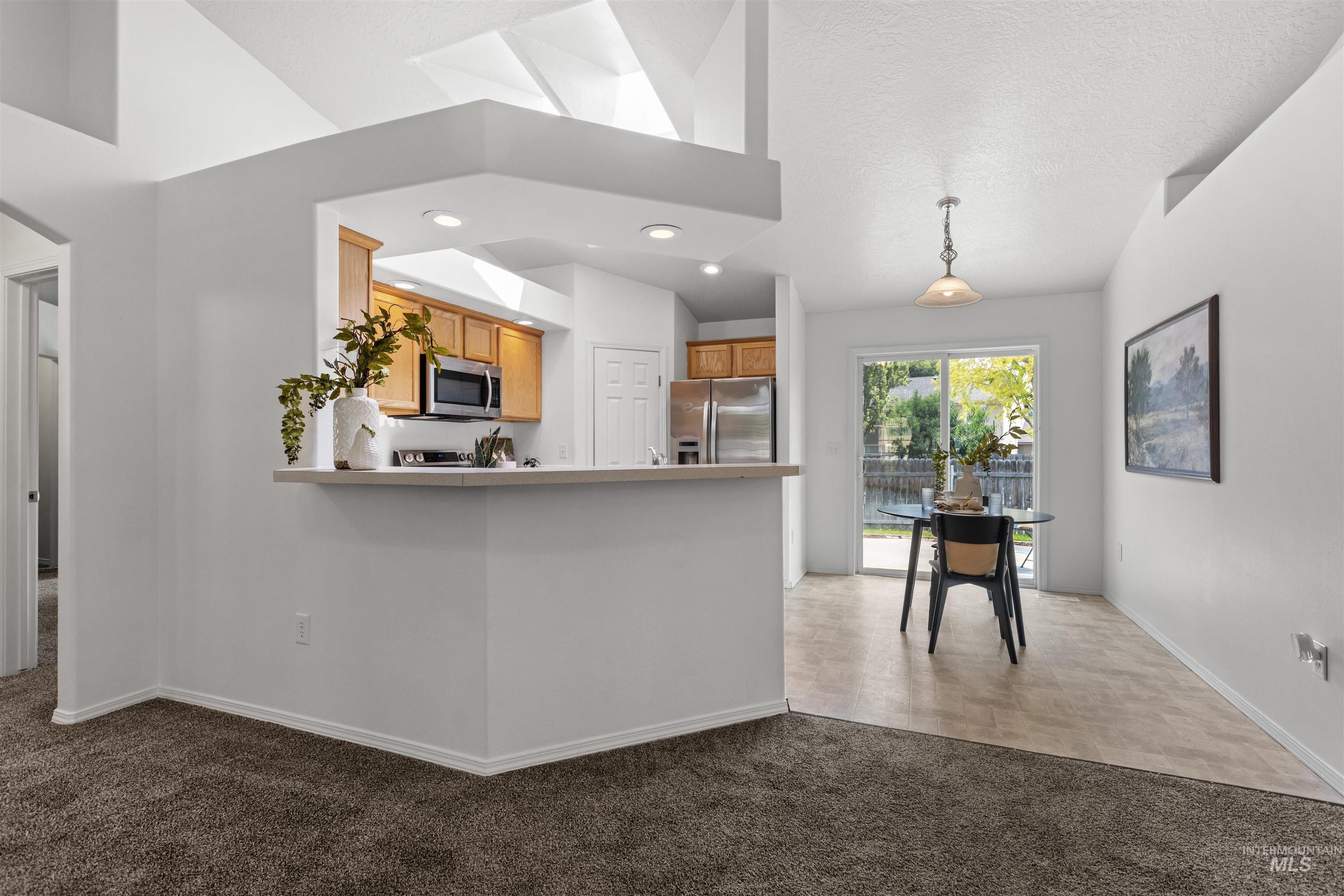 622 N Mudstone Way Property Photo 8