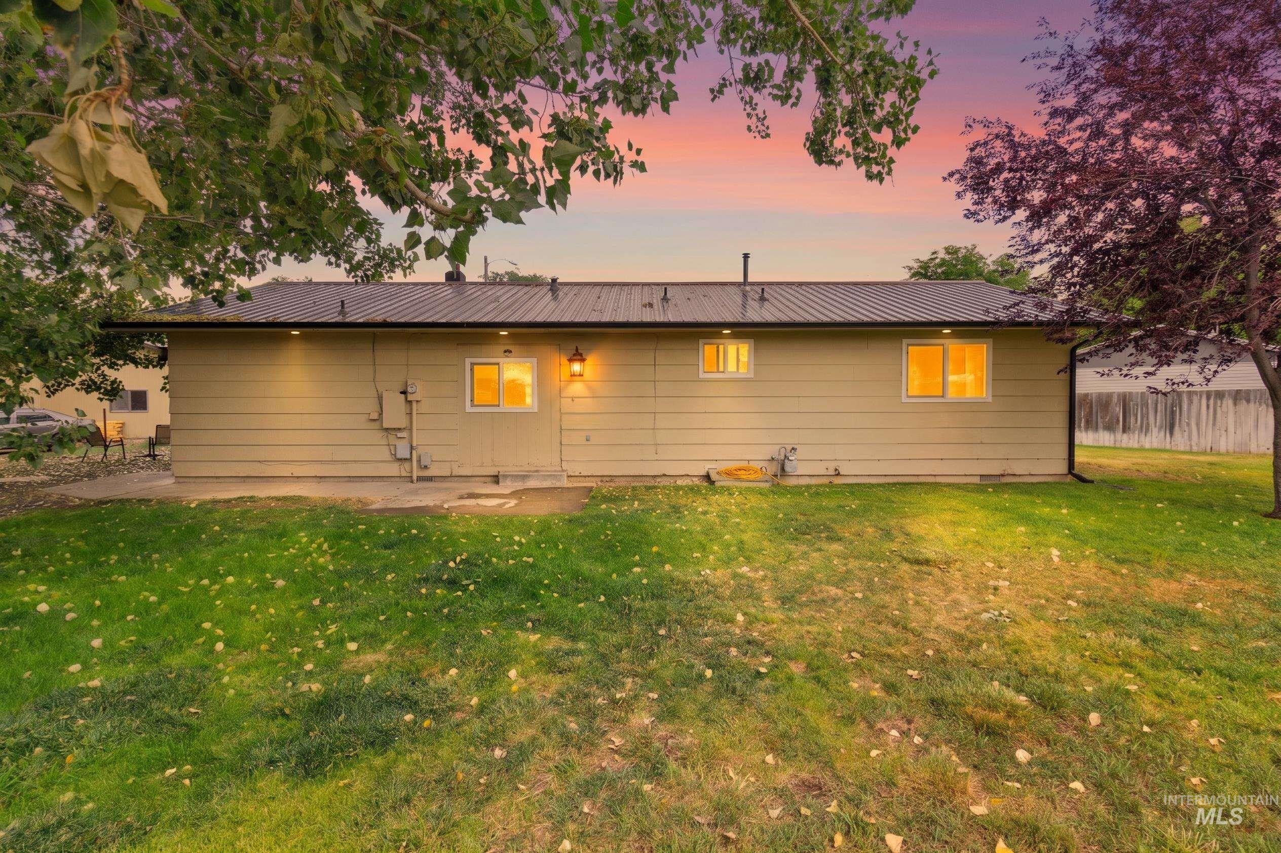 107 Birchwood Cir N. Property Photo 41