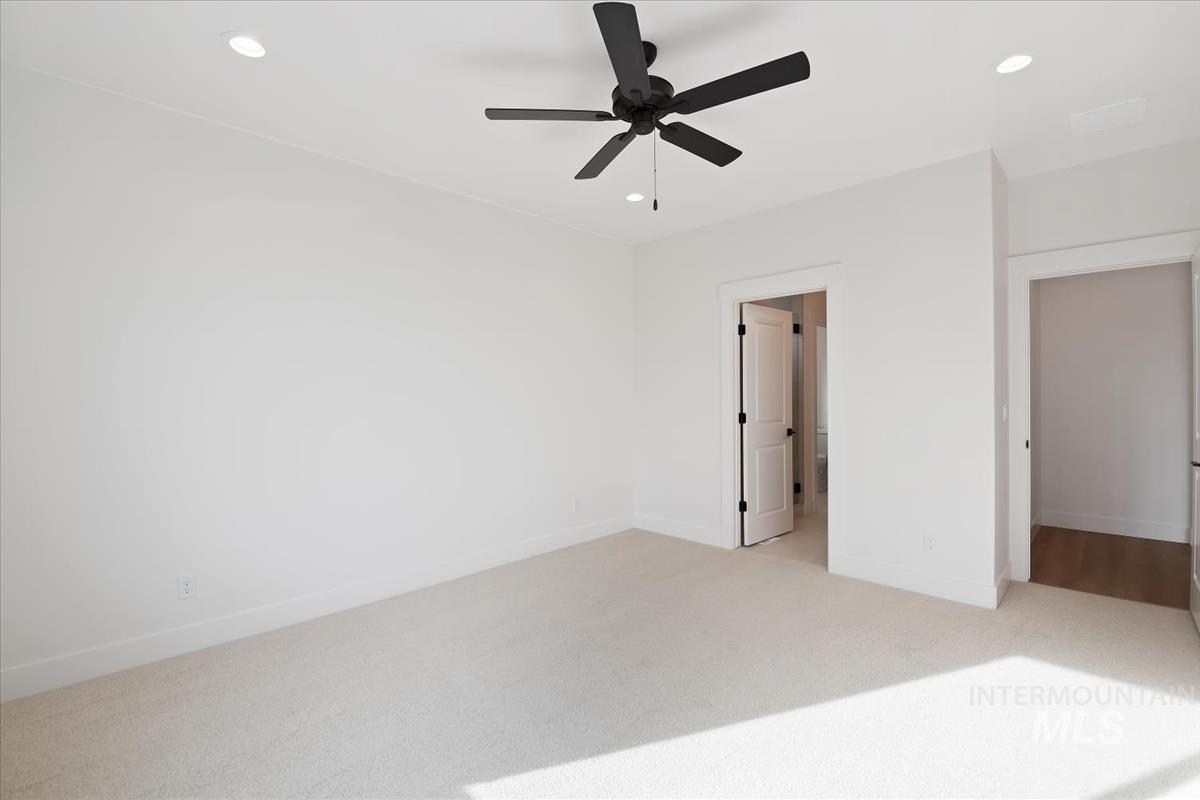 3401 Helios St. Property Photo 16