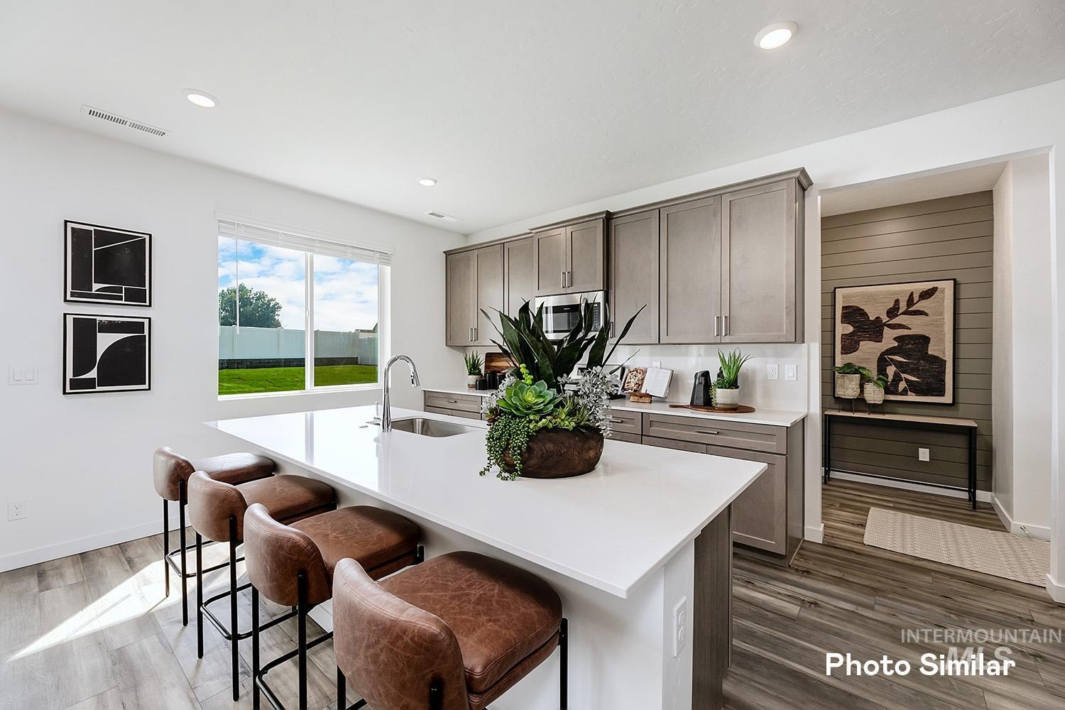 122 Ravello St Property Photo 8