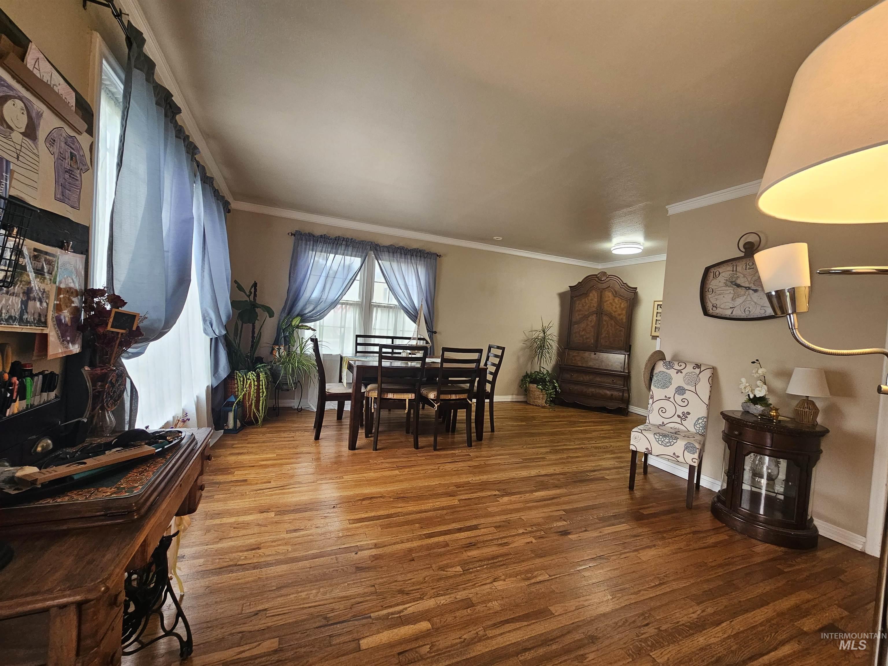 1640 Willow Lane Property Photo 2
