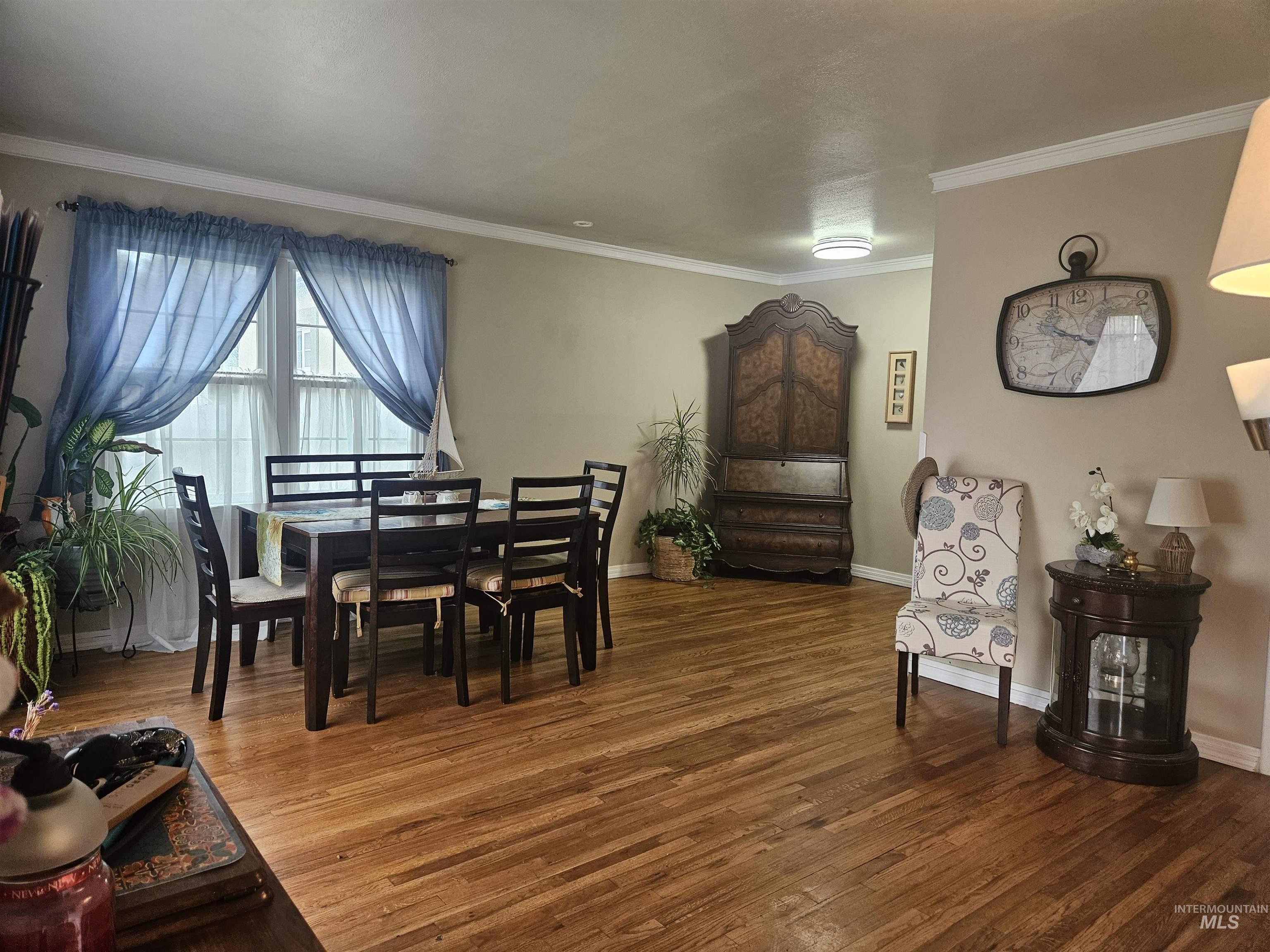 1640 Willow Lane Property Photo 4