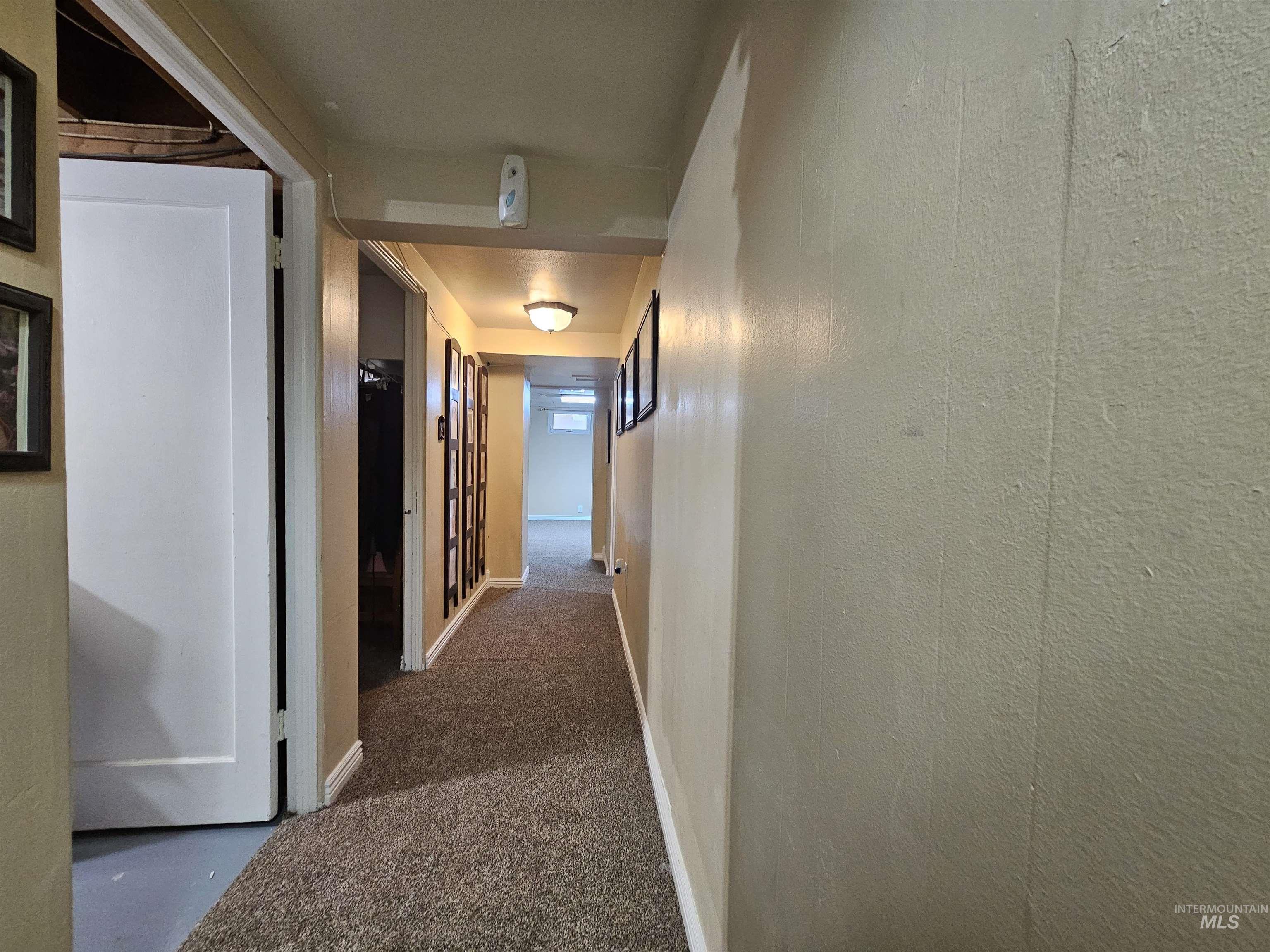 1640 Willow Lane Property Photo 15