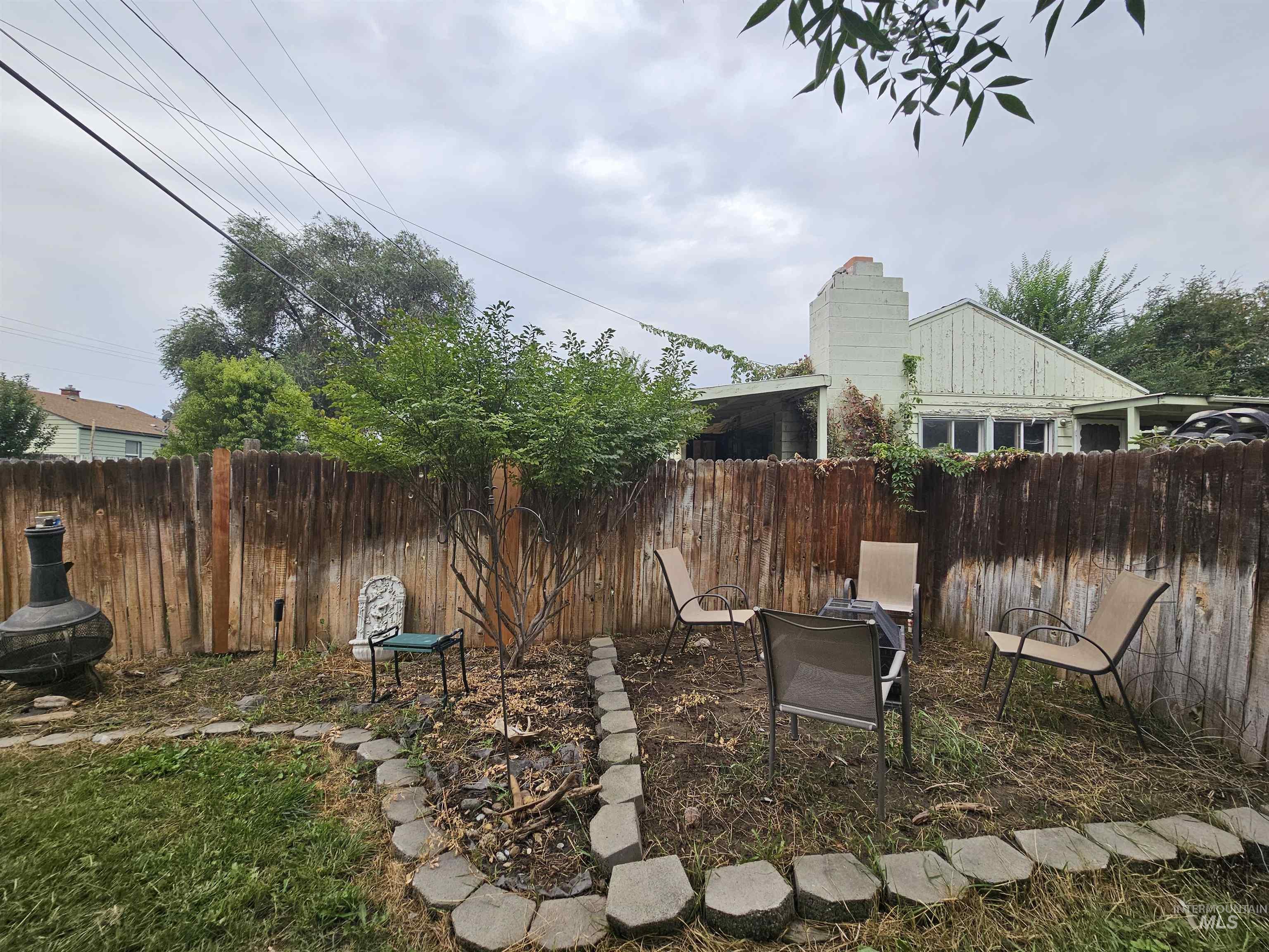 1640 Willow Lane Property Photo 23