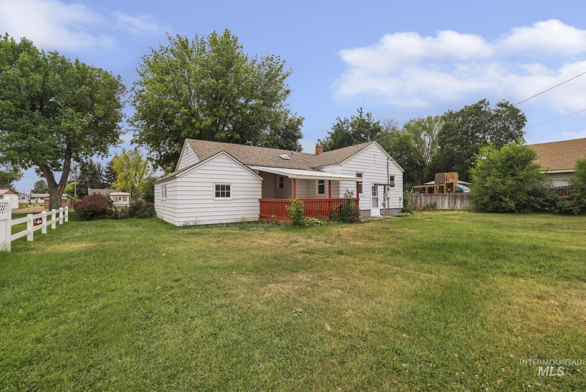 356 E Avenue B Property Photo 39