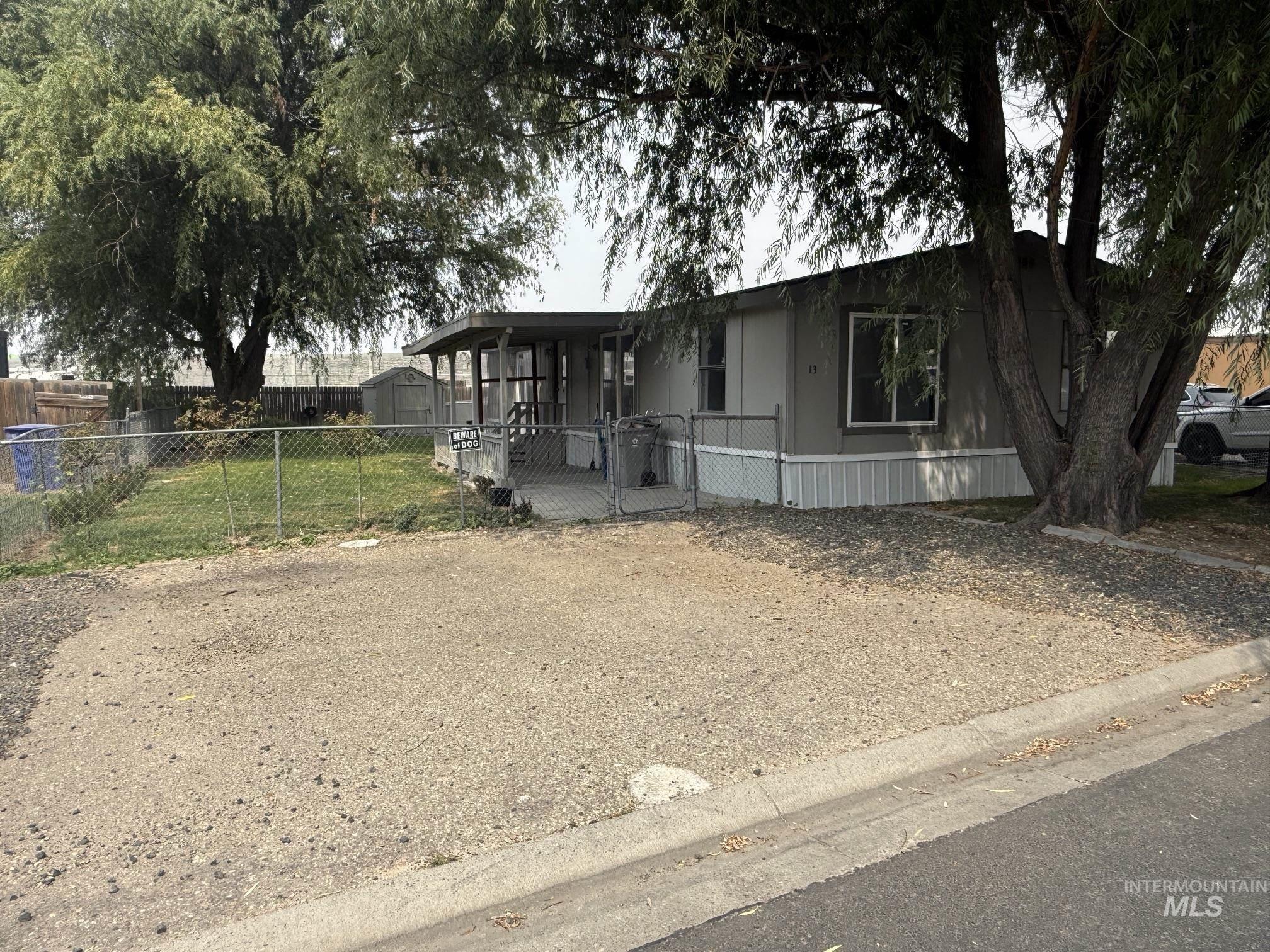 5015 E Ustick Rd Property Photo 1