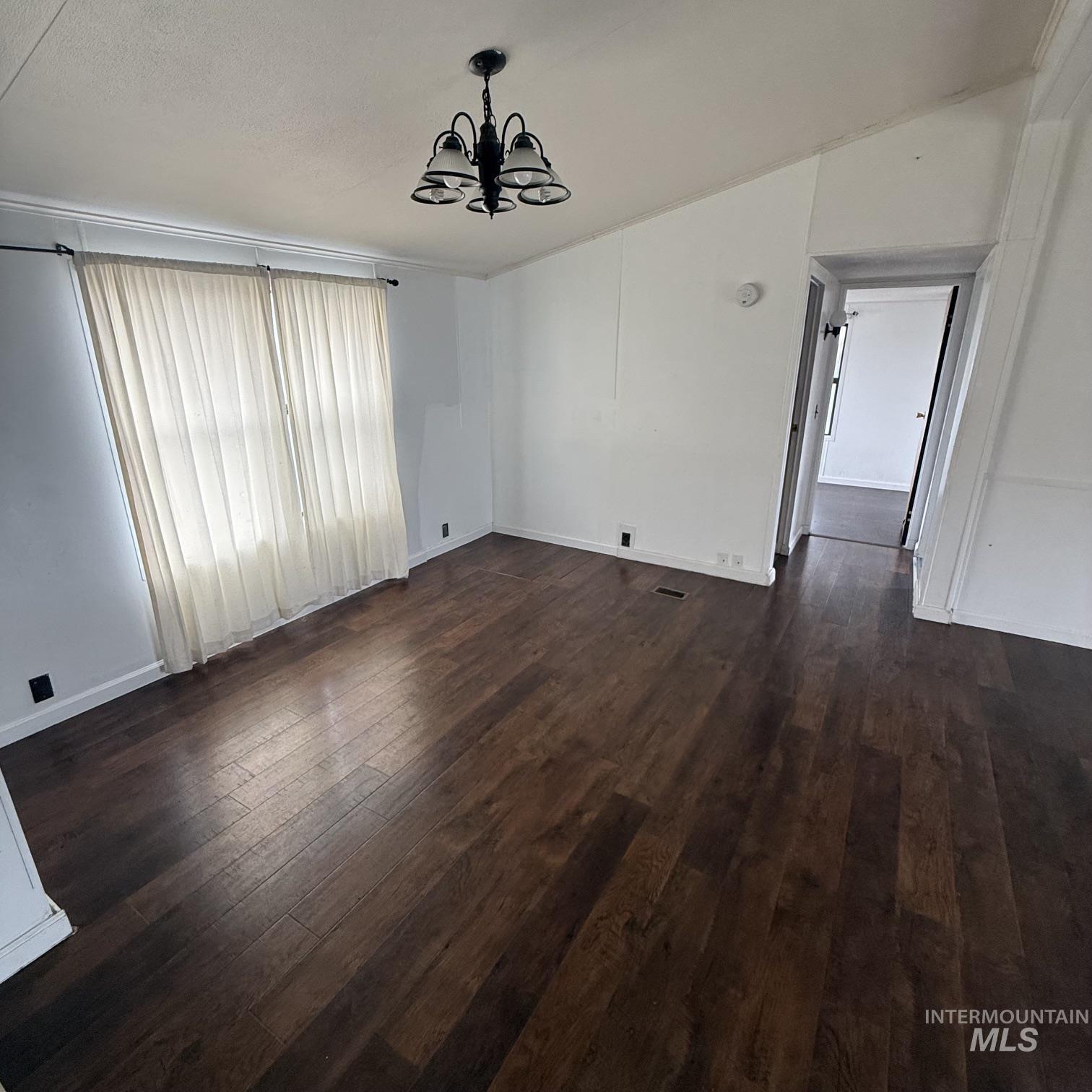 5015 E Ustick Rd Property Photo 6