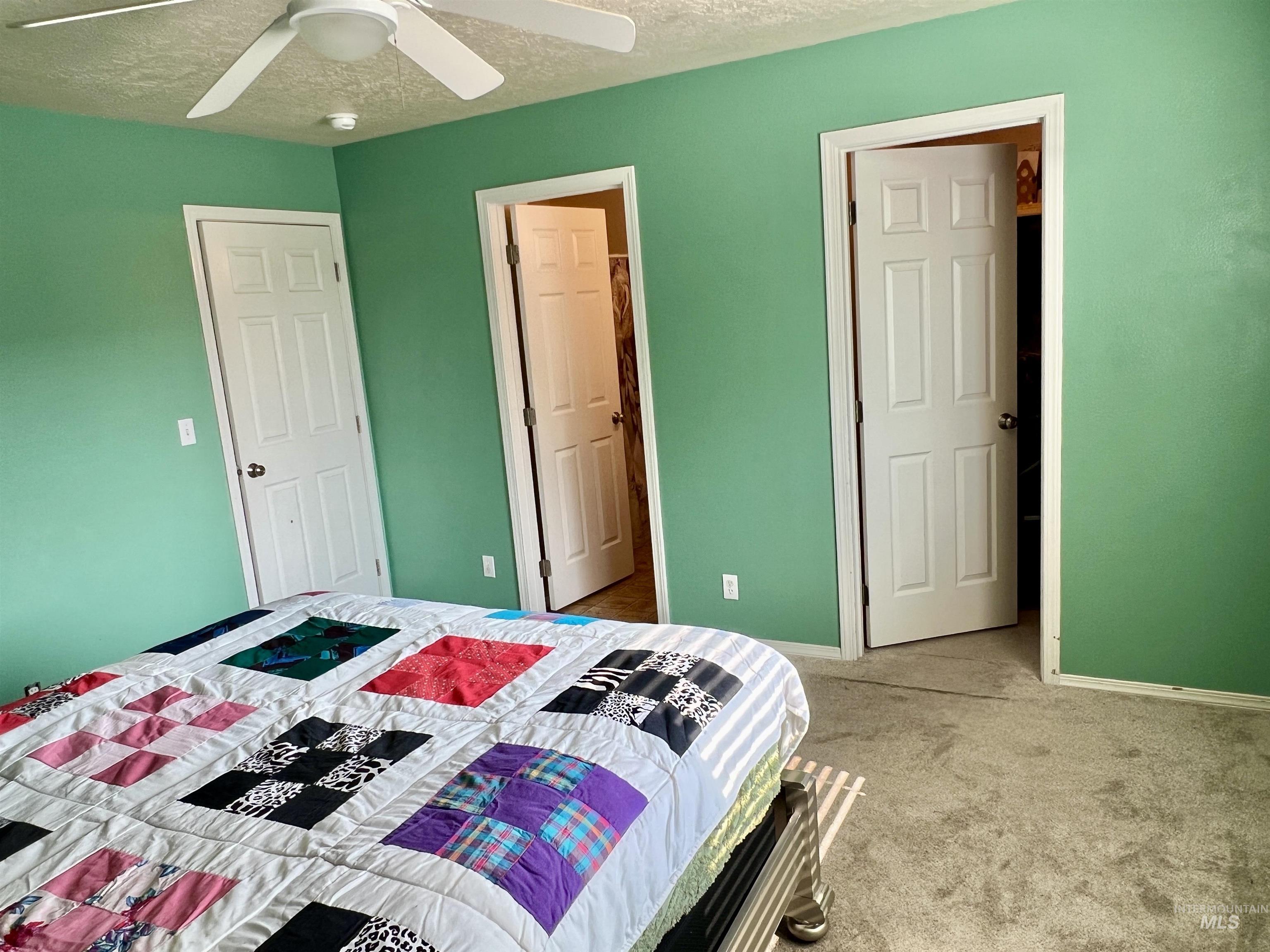 3428 S Rock Springs Property Photo 26