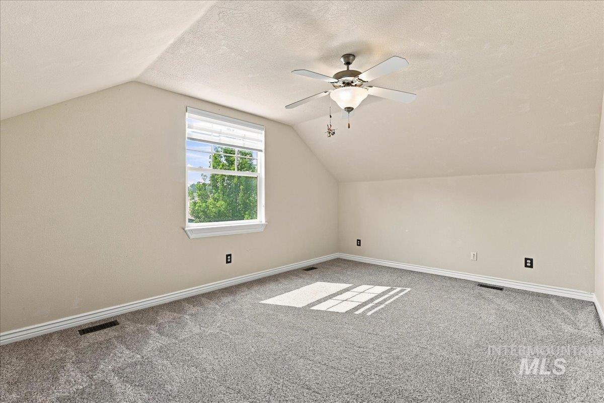 209 S Grandean Property Photo 18