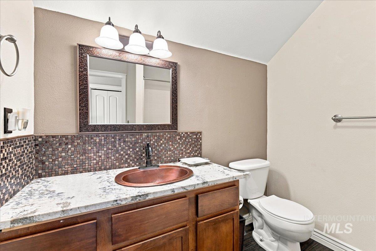 209 S Grandean Property Photo 19