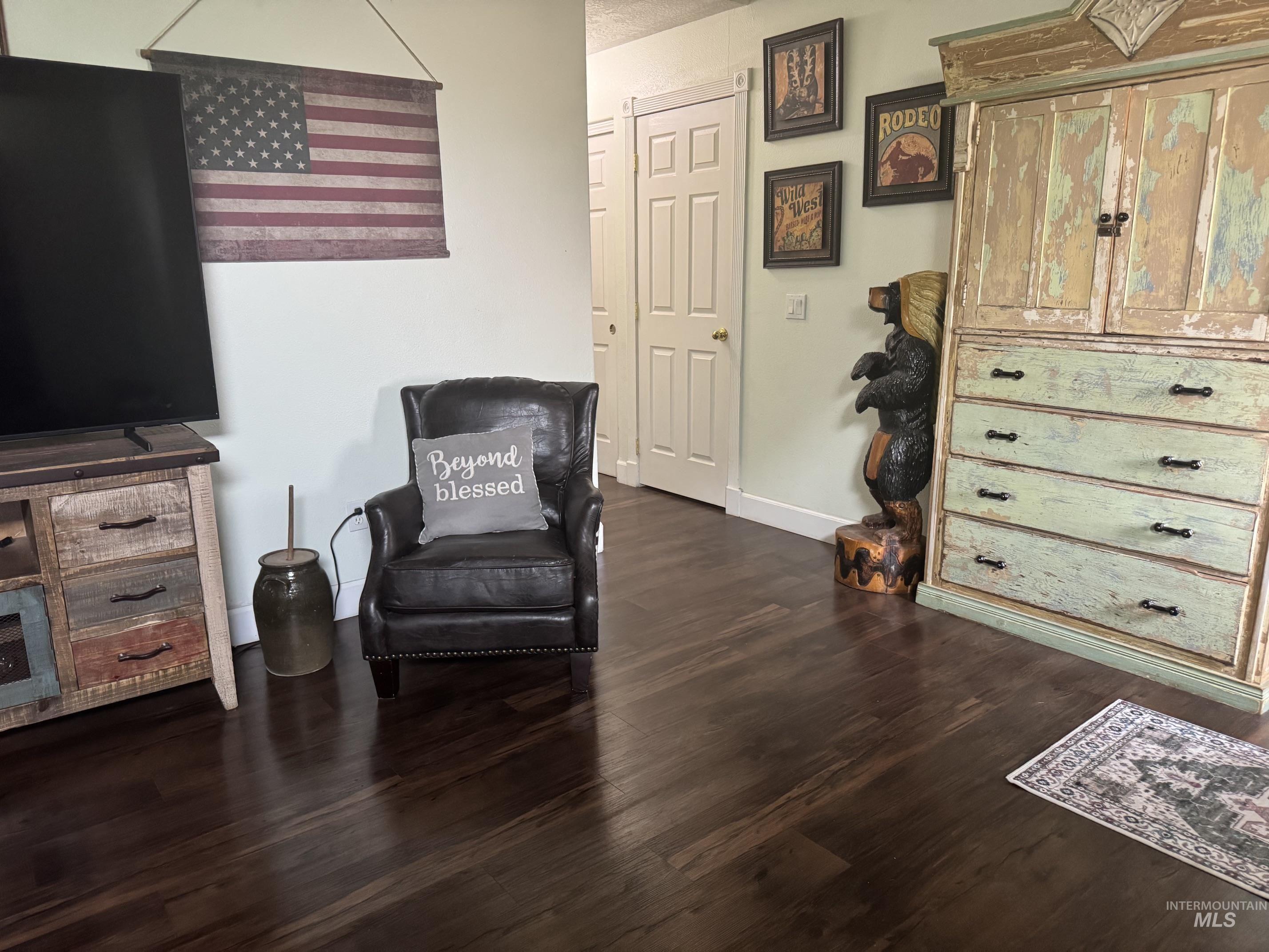 307 Quail Cove Cir Property Photo 8