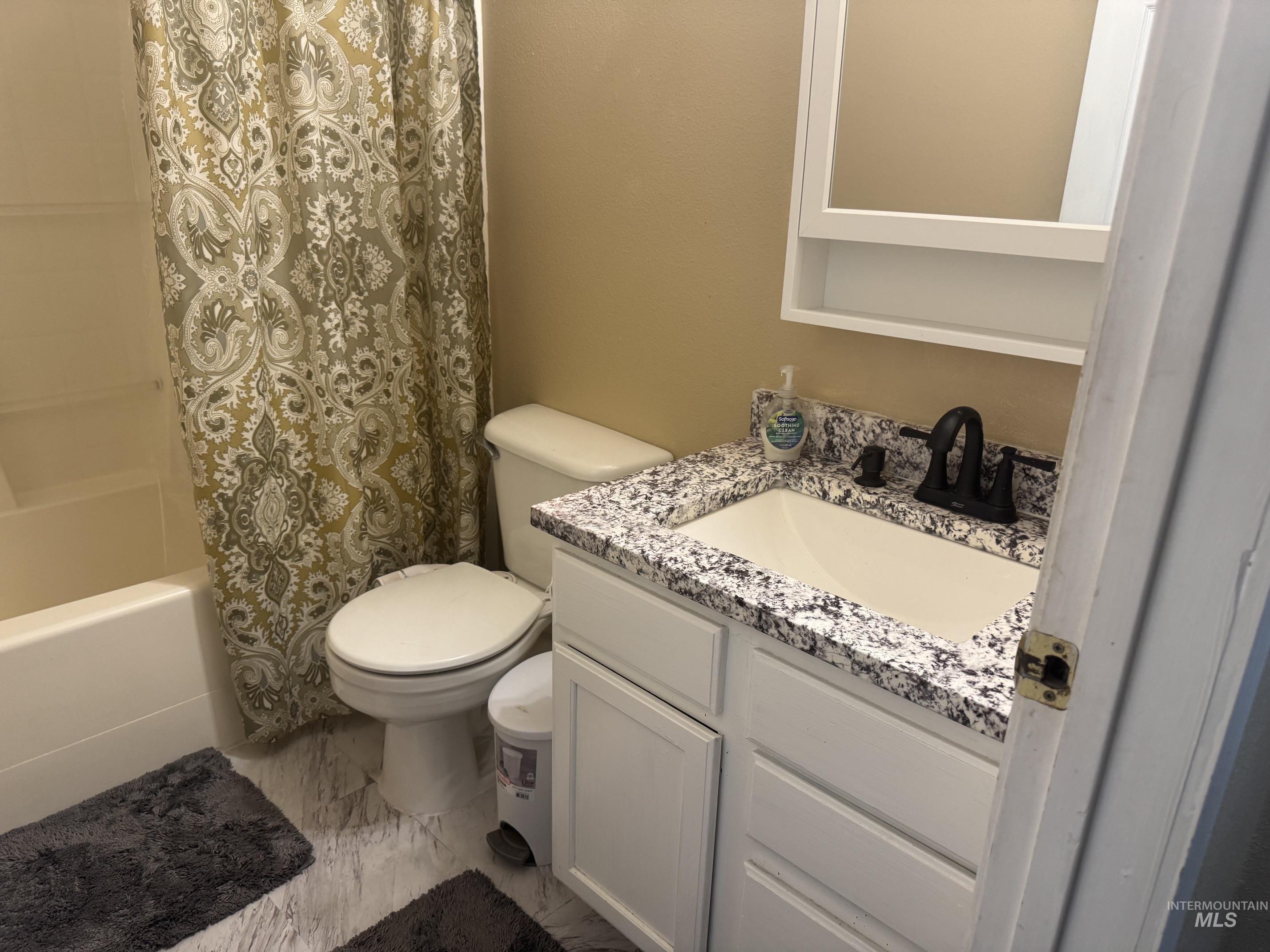 307 Quail Cove Cir Property Photo 18