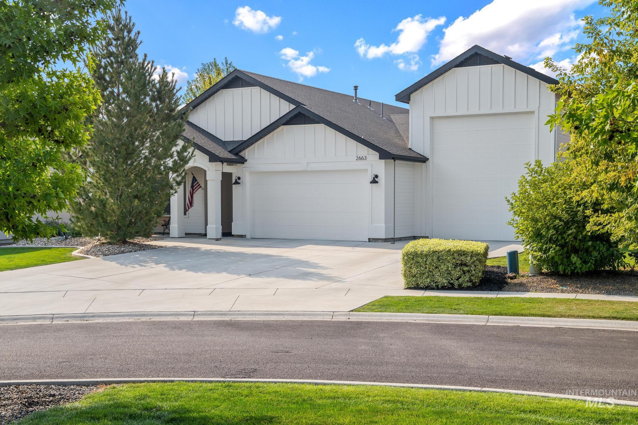 2663 E Basalt Property Photo 1