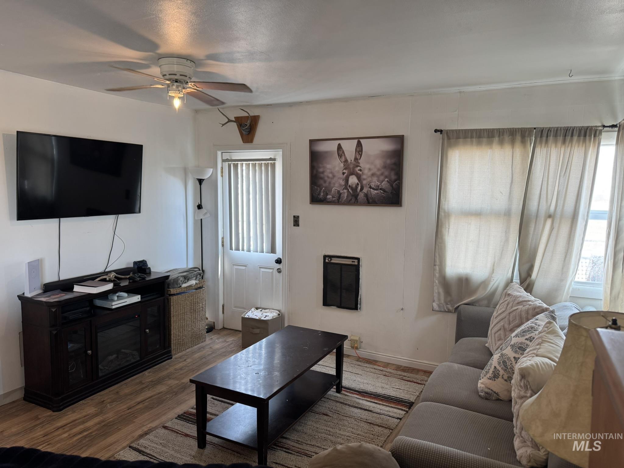 1329 N 1250 E Property Photo 4