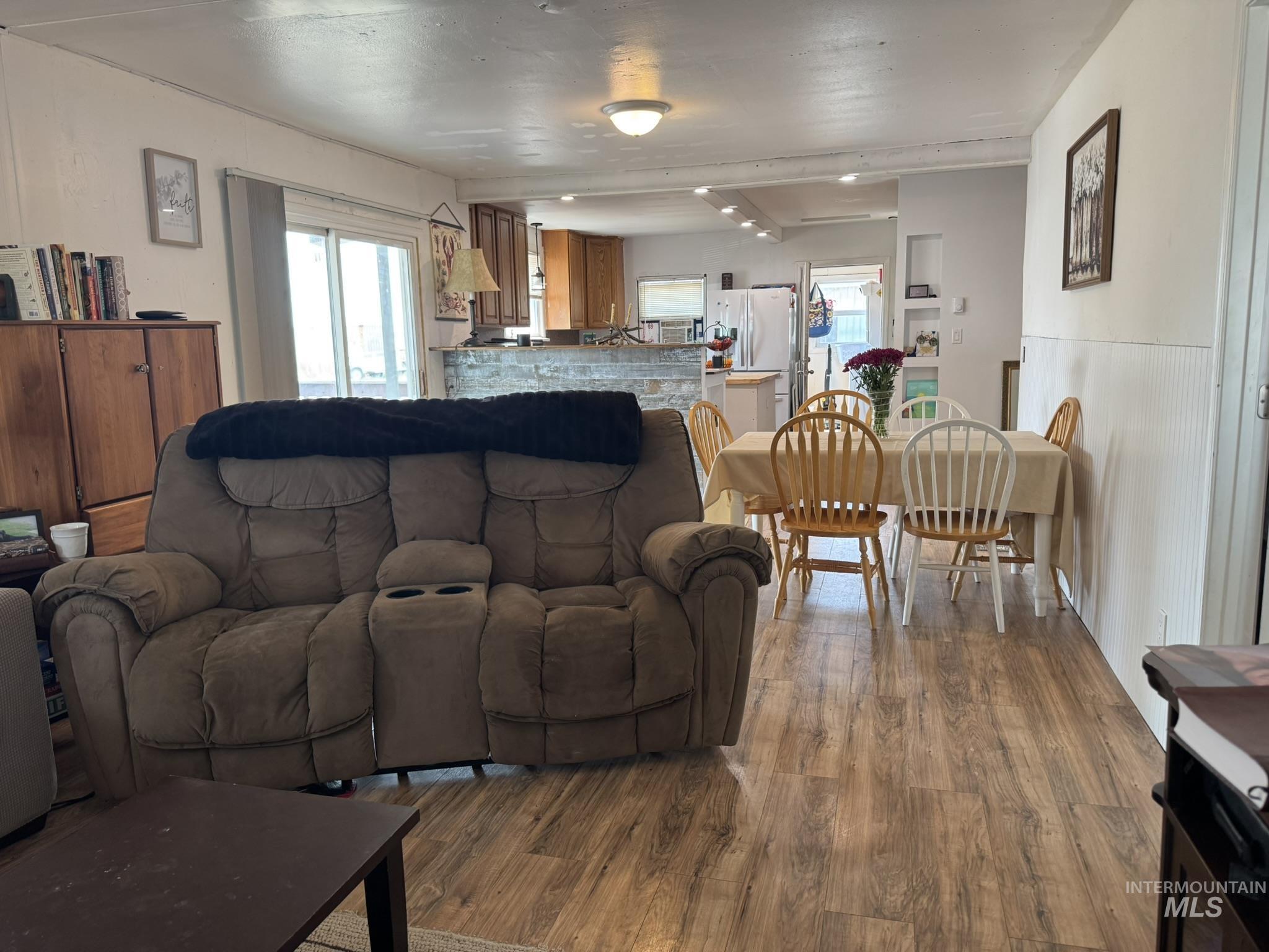 1329 N 1250 E Property Photo 7