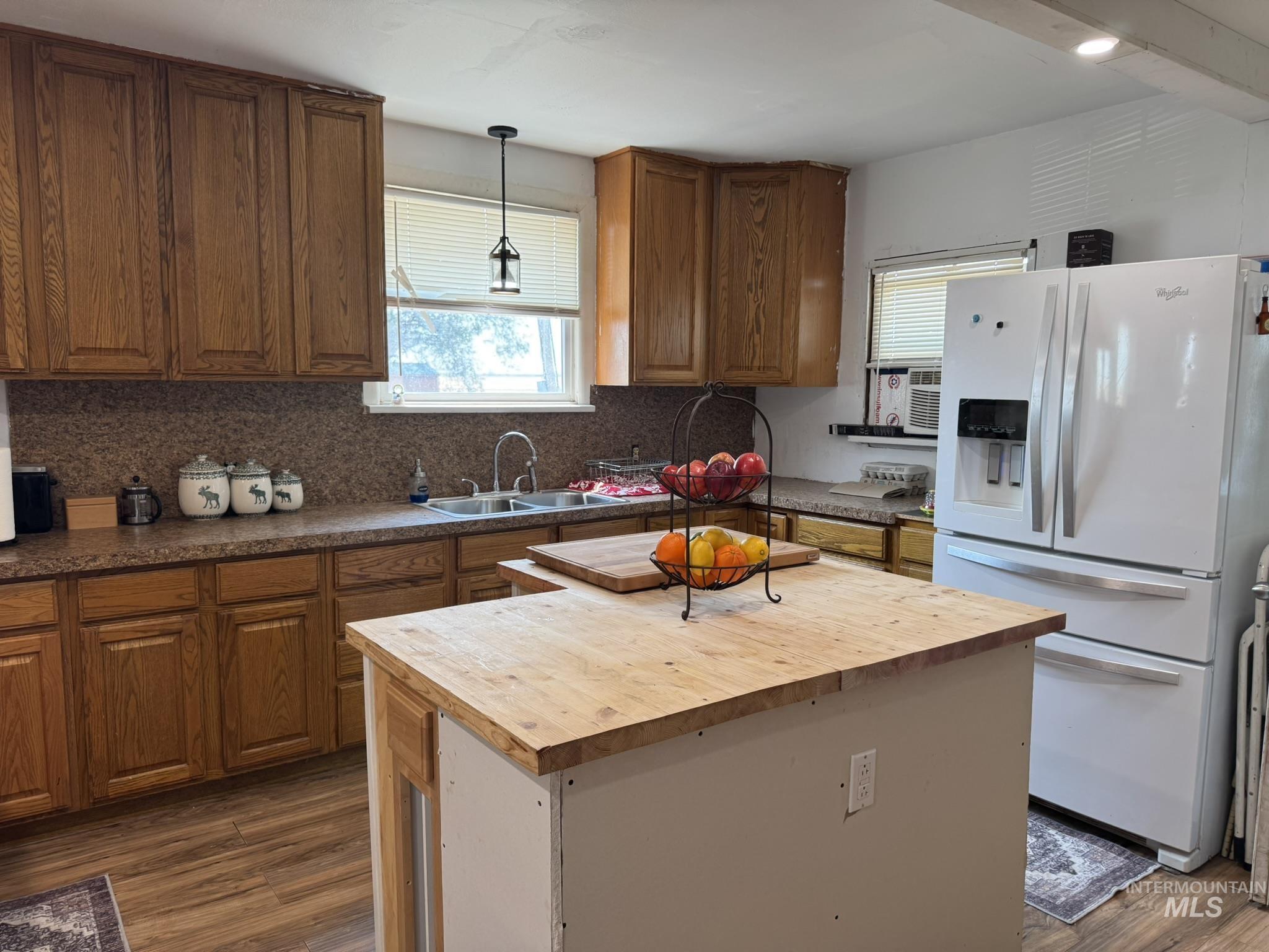 1329 N 1250 E Property Photo 12