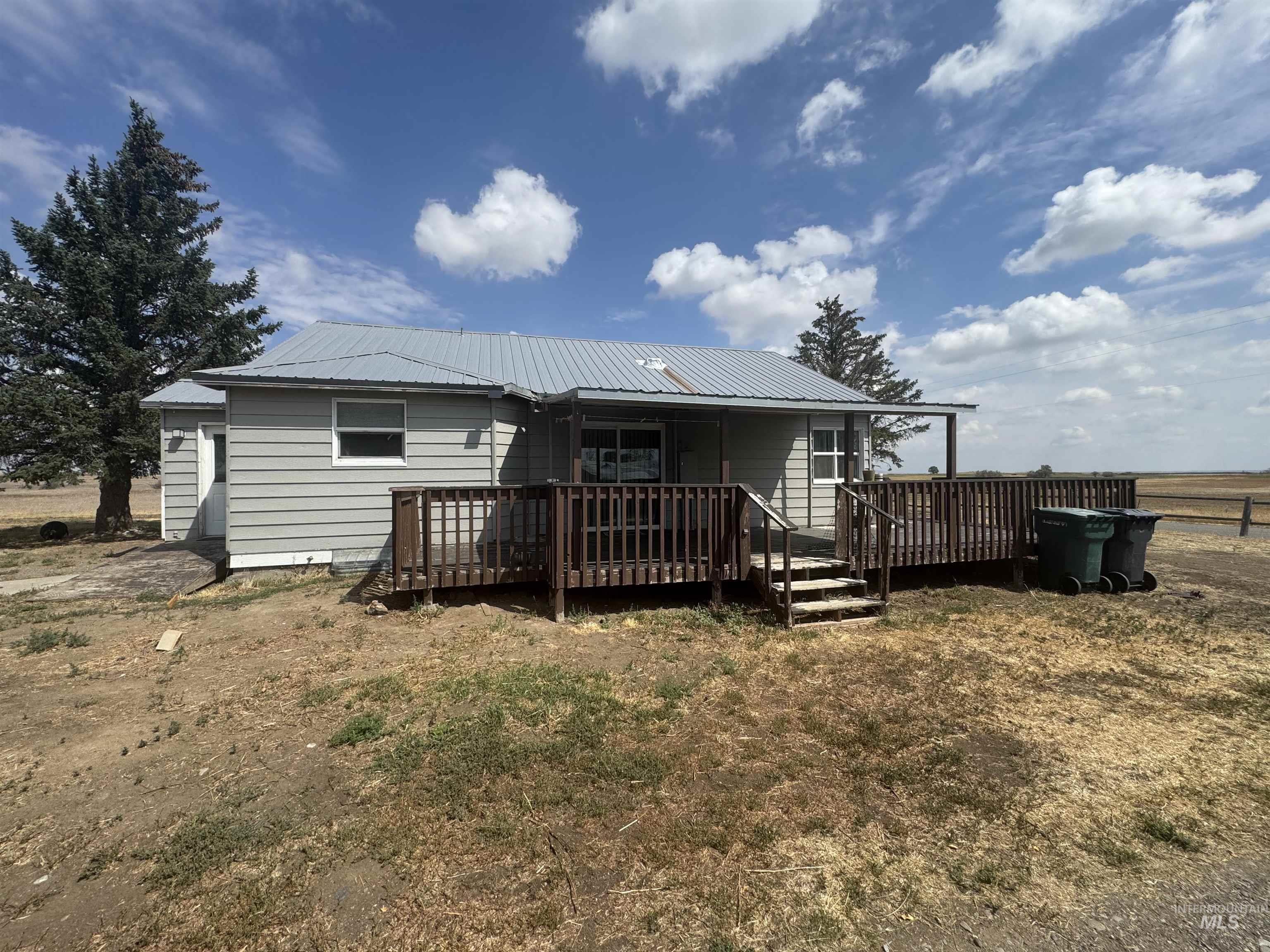 1329 N 1250 E Property Photo 33