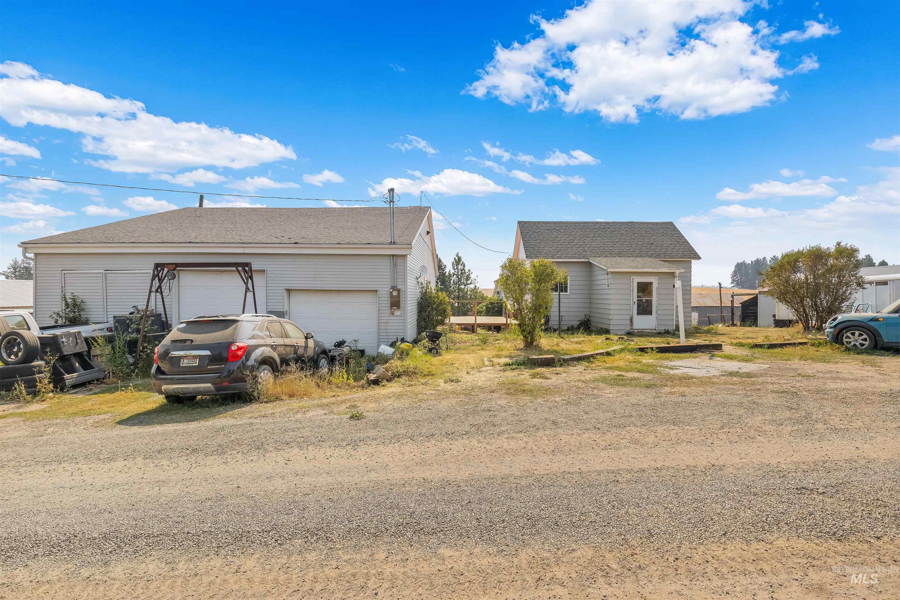 641 Croswell Ave Property Photo 1