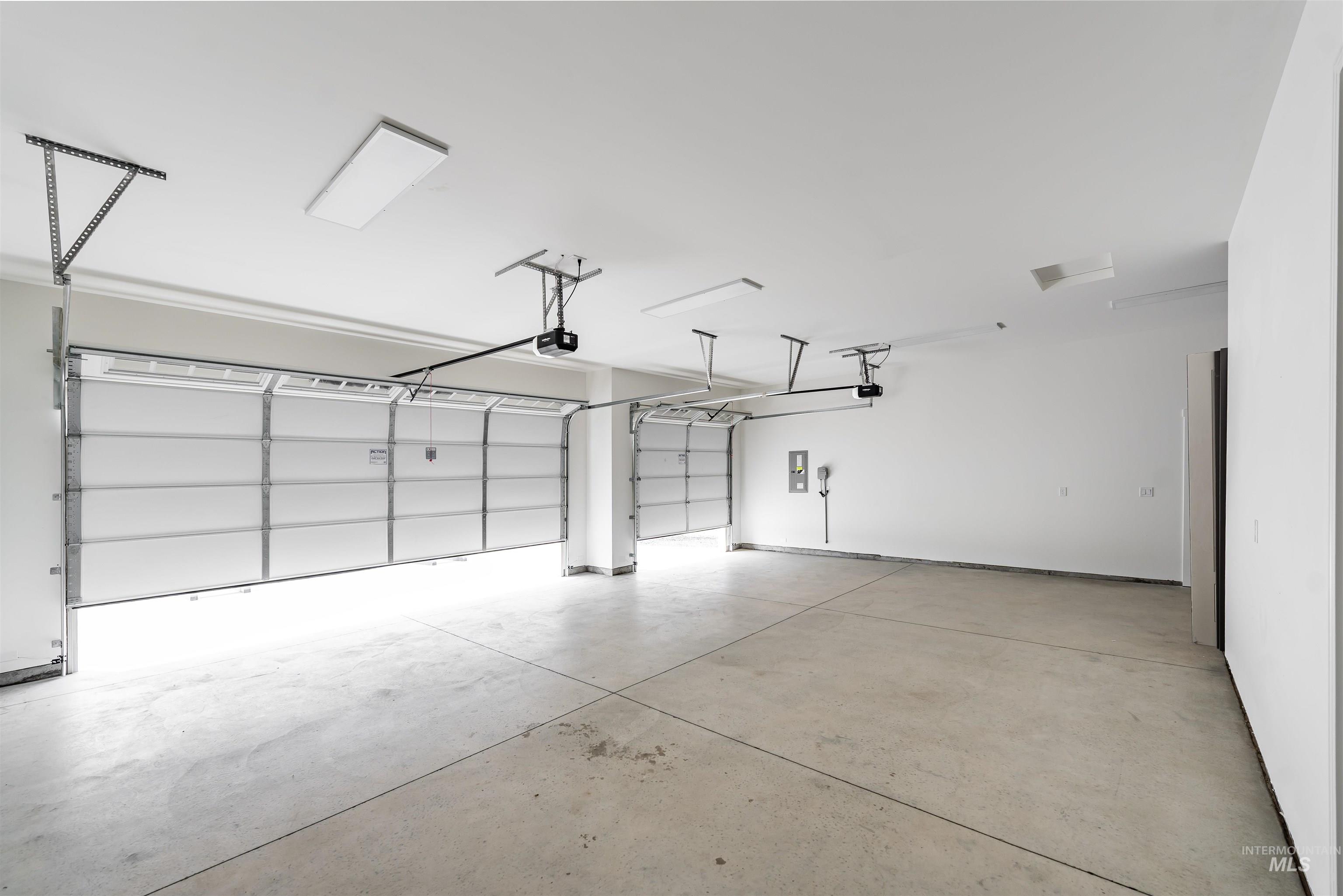1524 E Rio Chico Ave. Property Photo 40