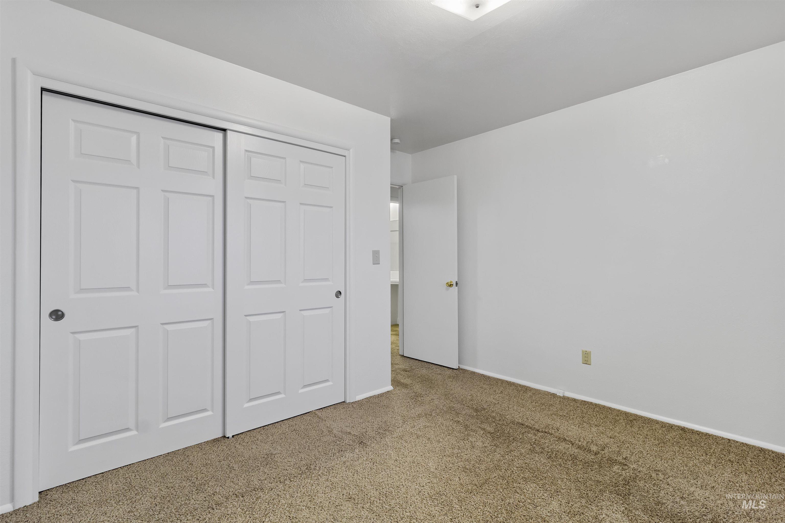 1334 Elmwood Circle Property Photo 33