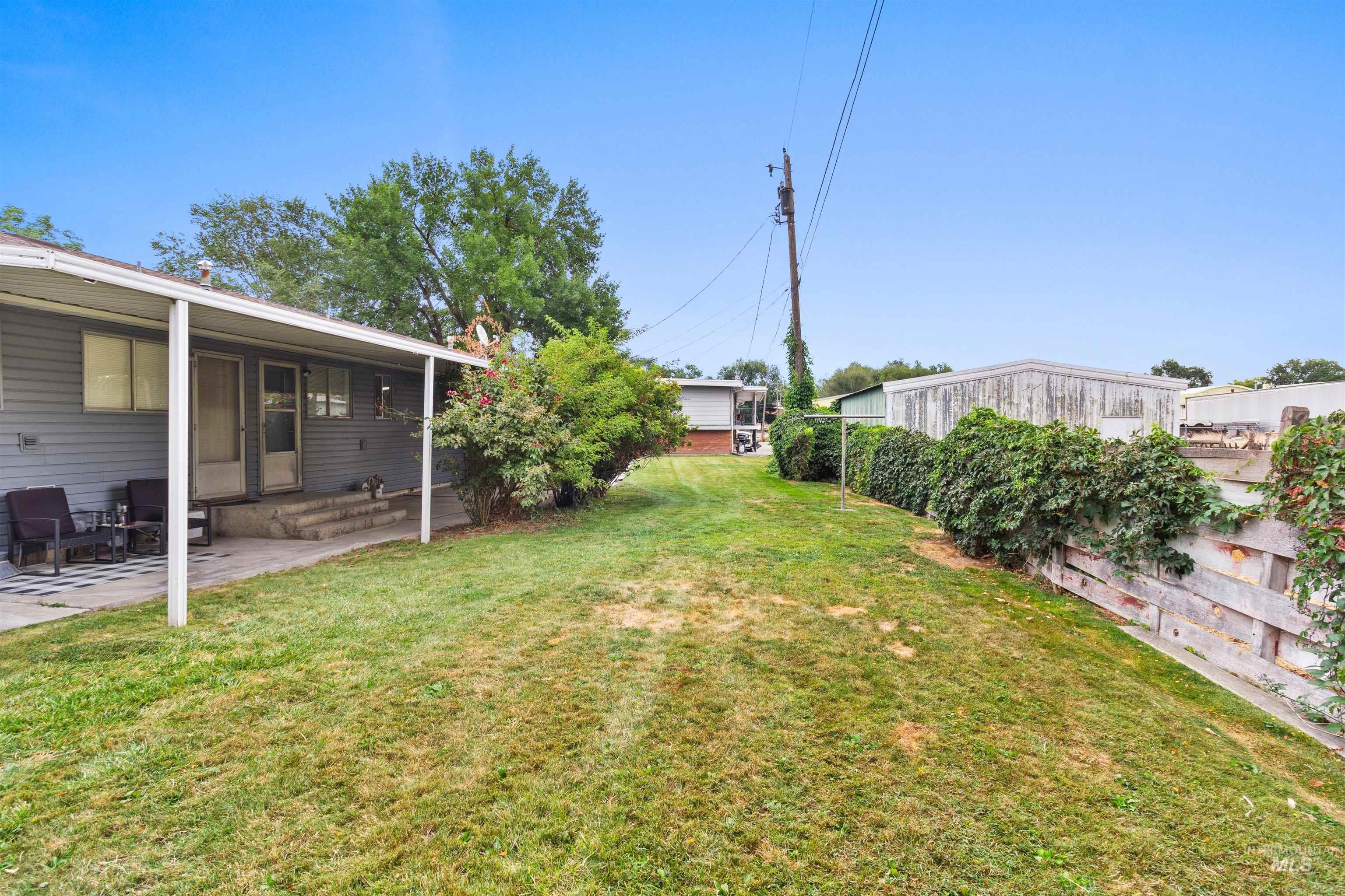 1334 Elmwood Circle Property Photo 43
