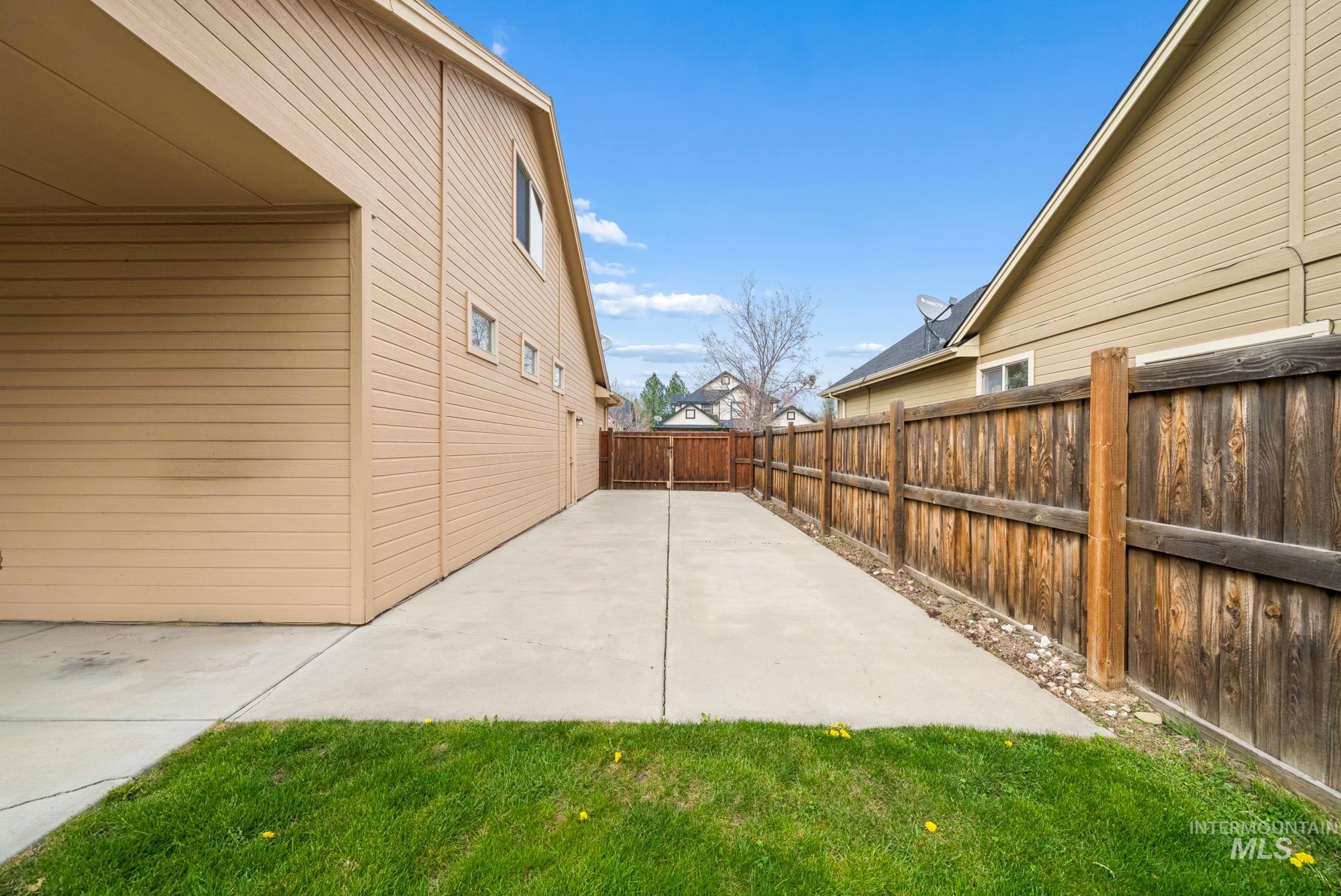 619 E Bonita Canyon Property Photo 46