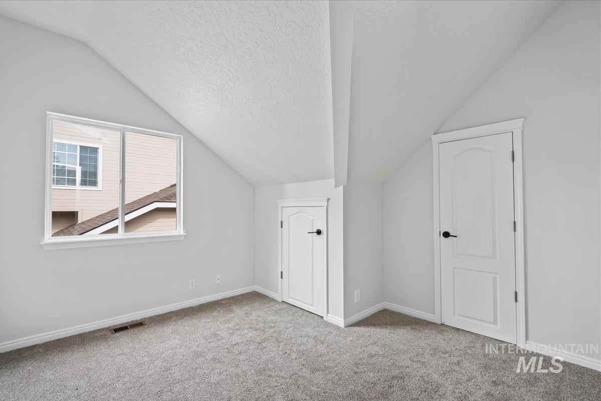 2478 E Brierfield Dr Property Photo 16