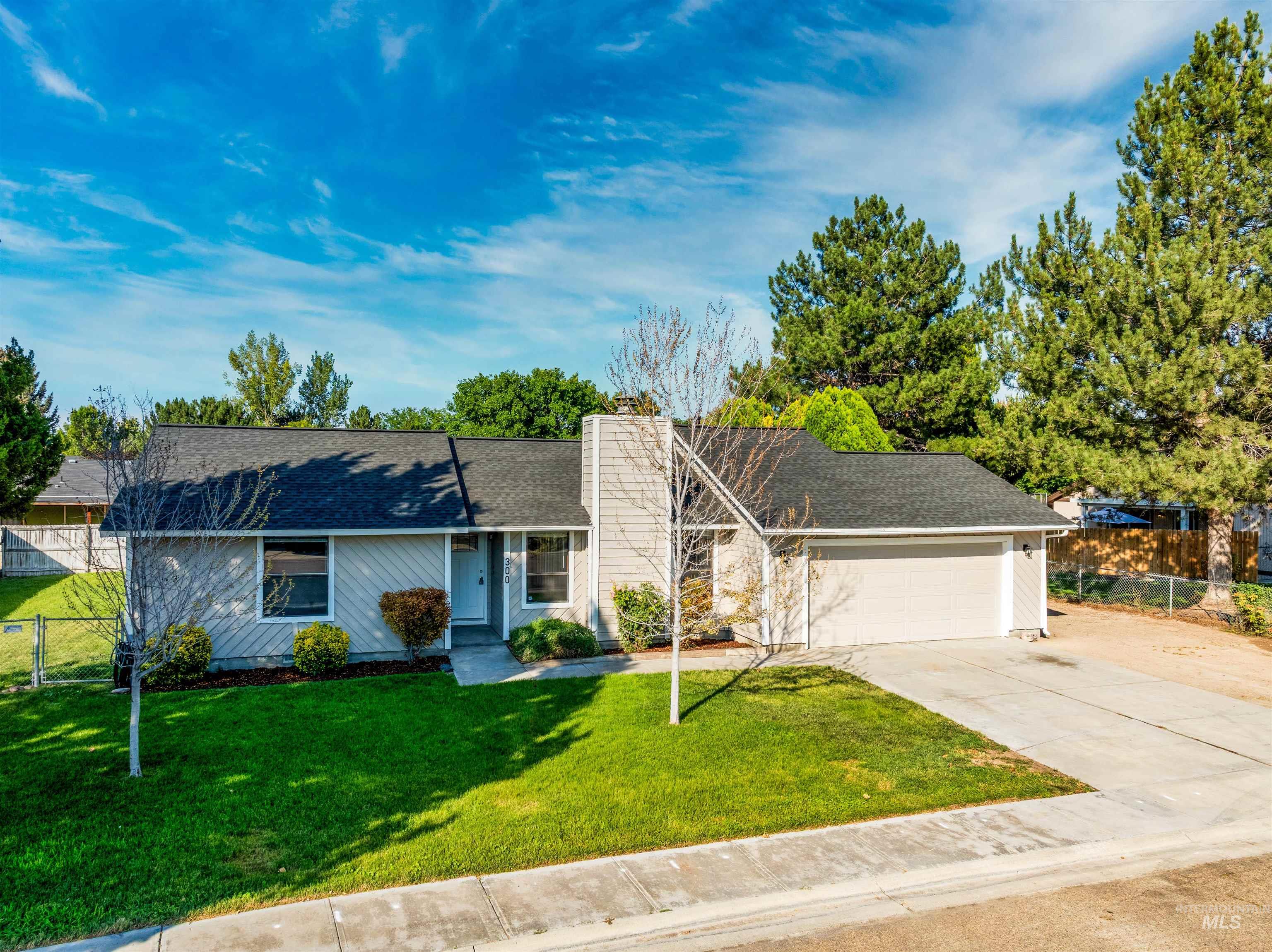 300 Meadowbrook Dr Property Photo 43