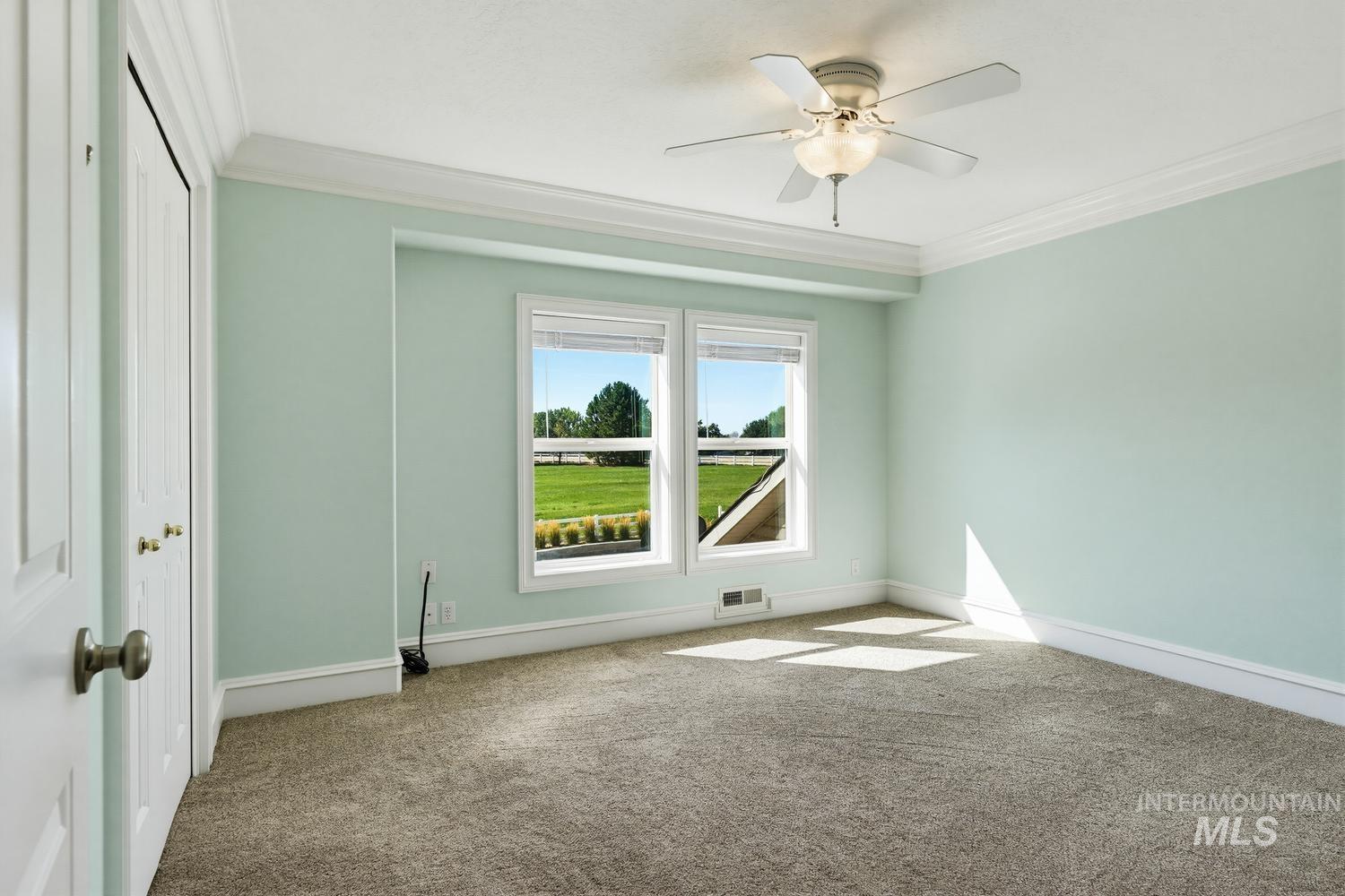 1821 W Verneal Ct Property Photo 29