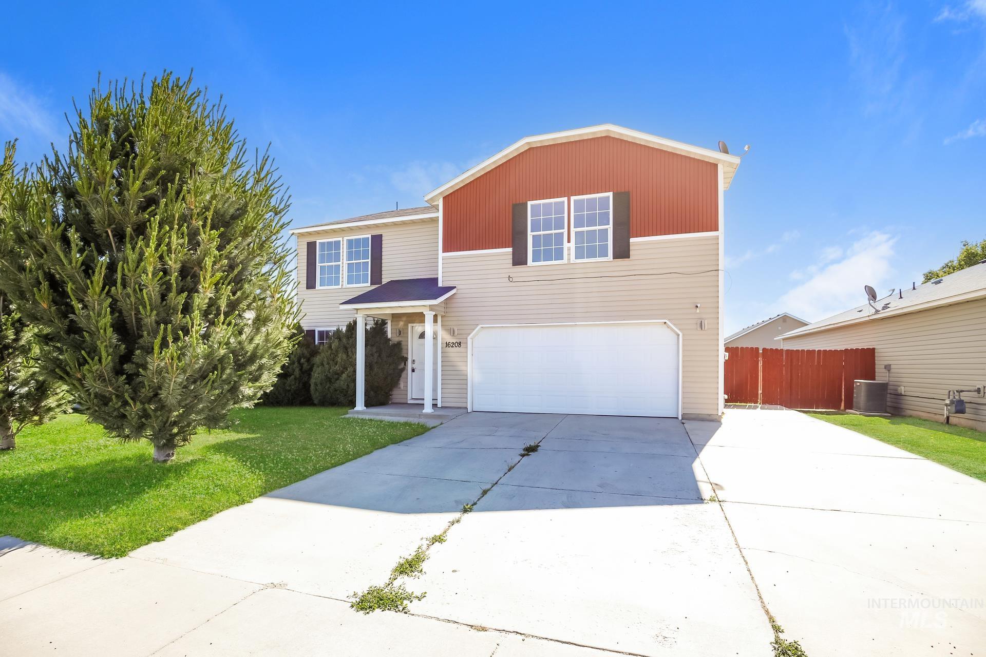 16208 Plow Ave Property Photo 1