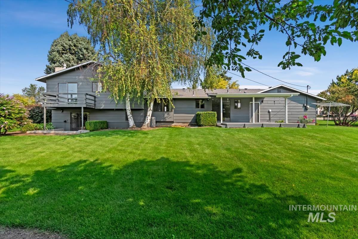 931 Sherman Way Property Photo 36
