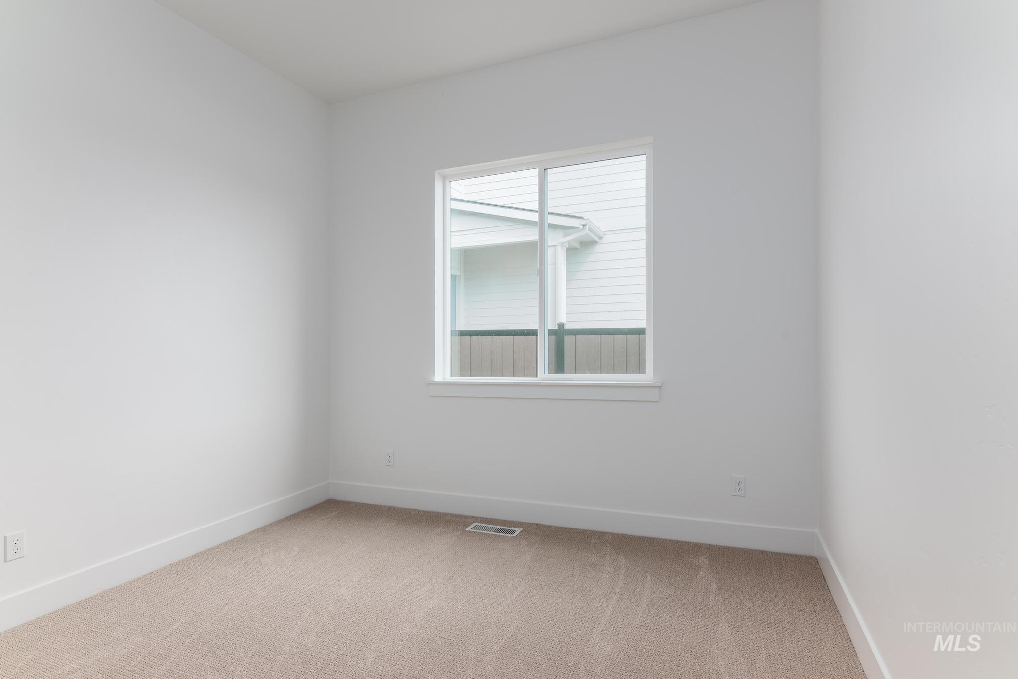 2607 N Morehouse Ave Property Photo 22