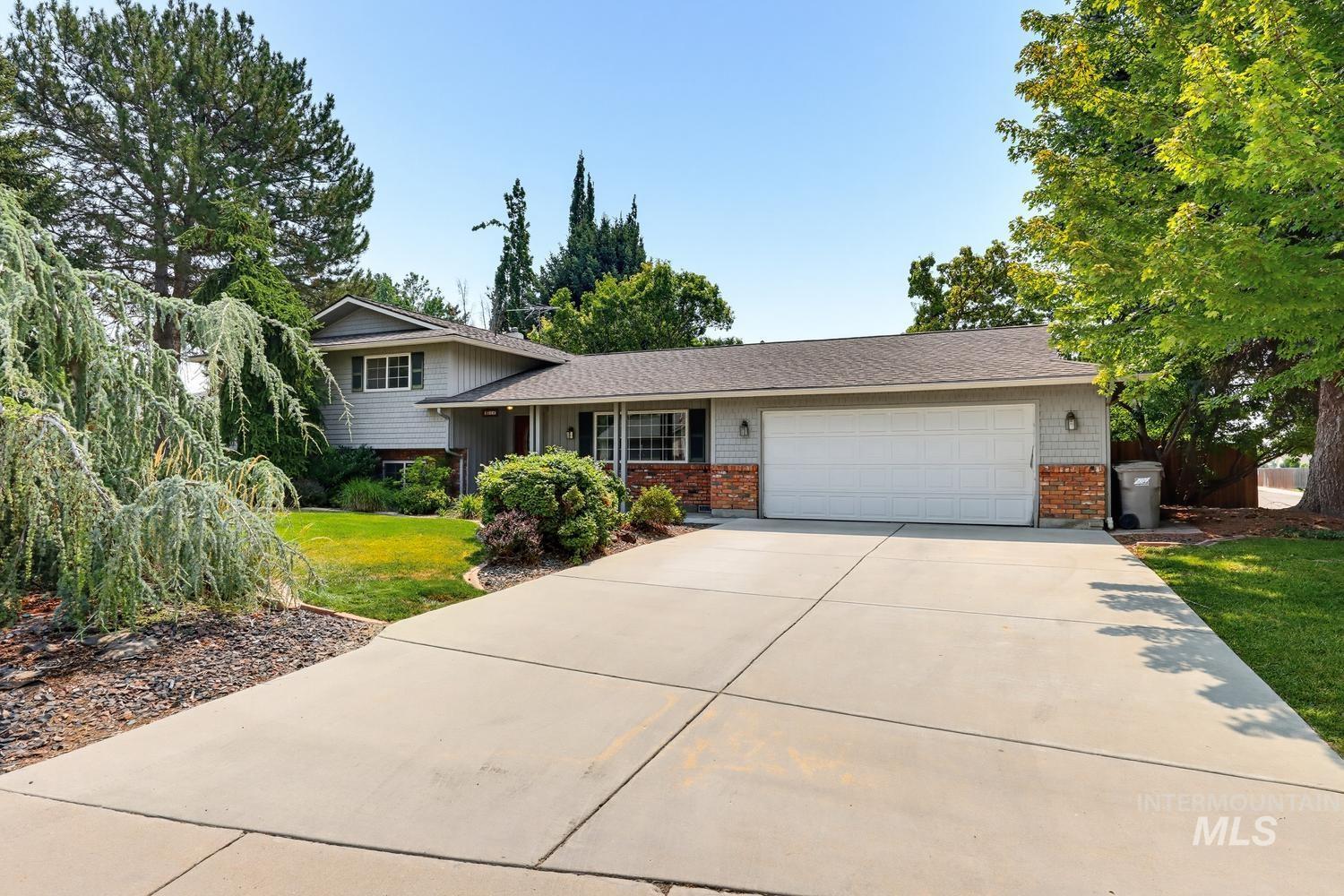 11683 W Florida Drive Property Photo 2