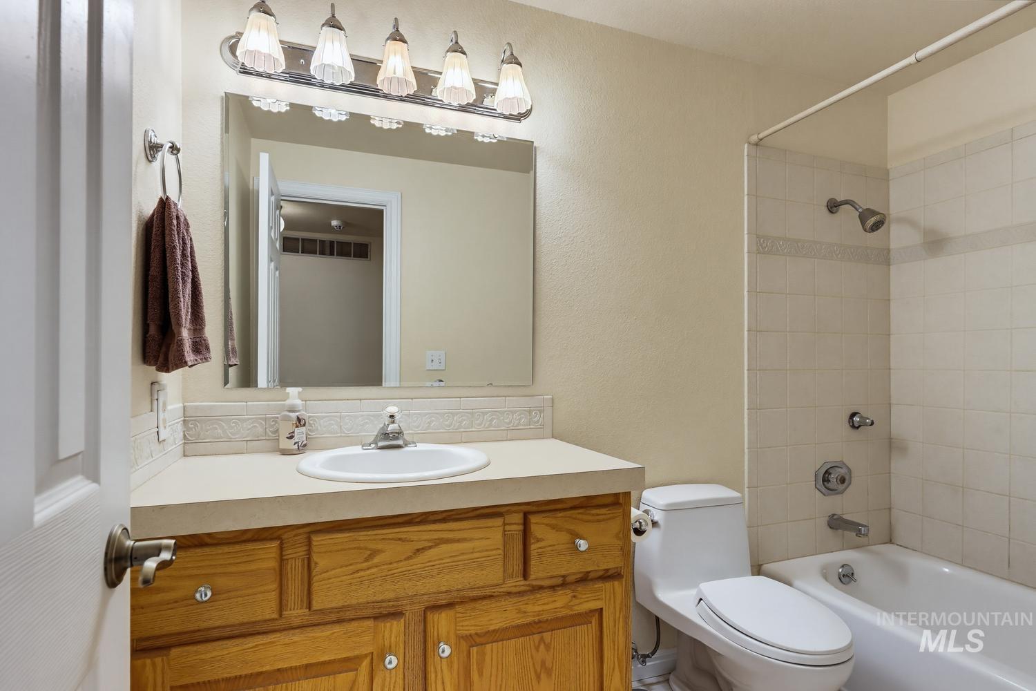 11683 W Florida Drive Property Photo 24