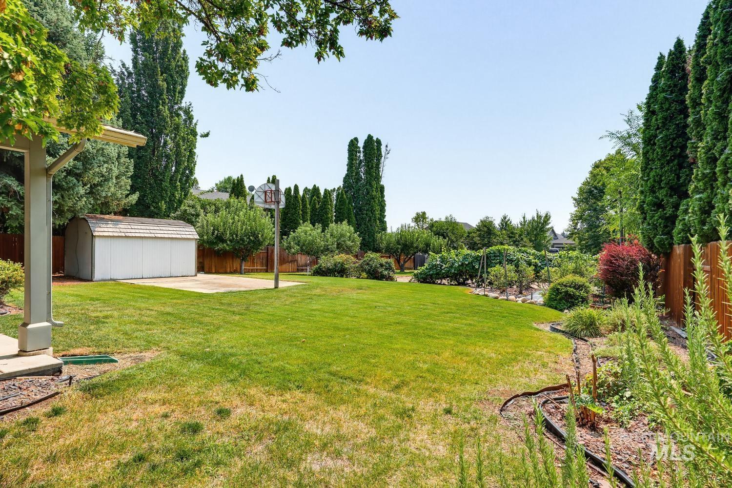 11683 W Florida Drive Property Photo 37