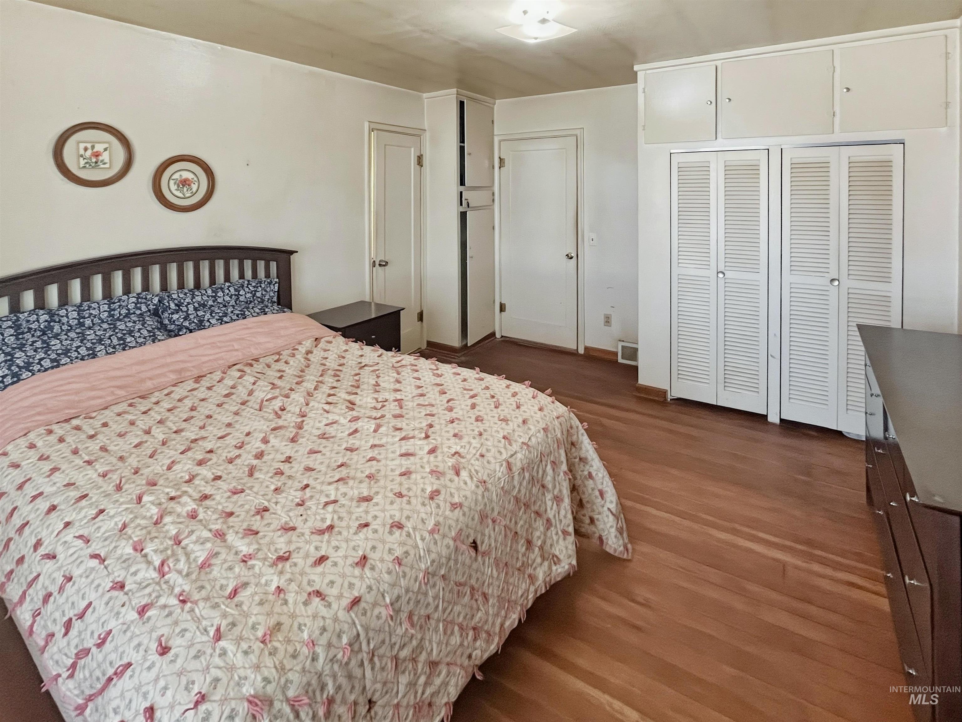 57 S Main St. Property Photo 16