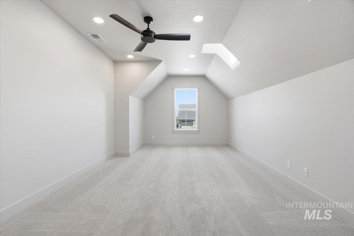 5869 Pinpoint Way Property Photo 16
