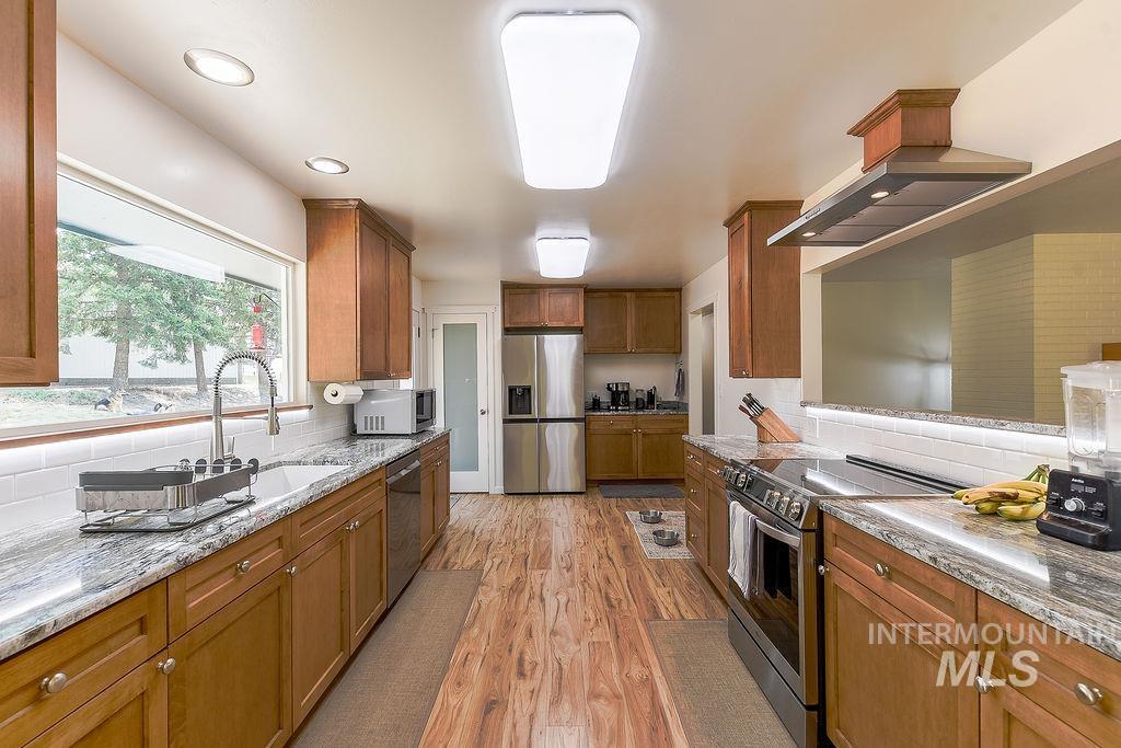3851 Highway 8 Property Photo 25