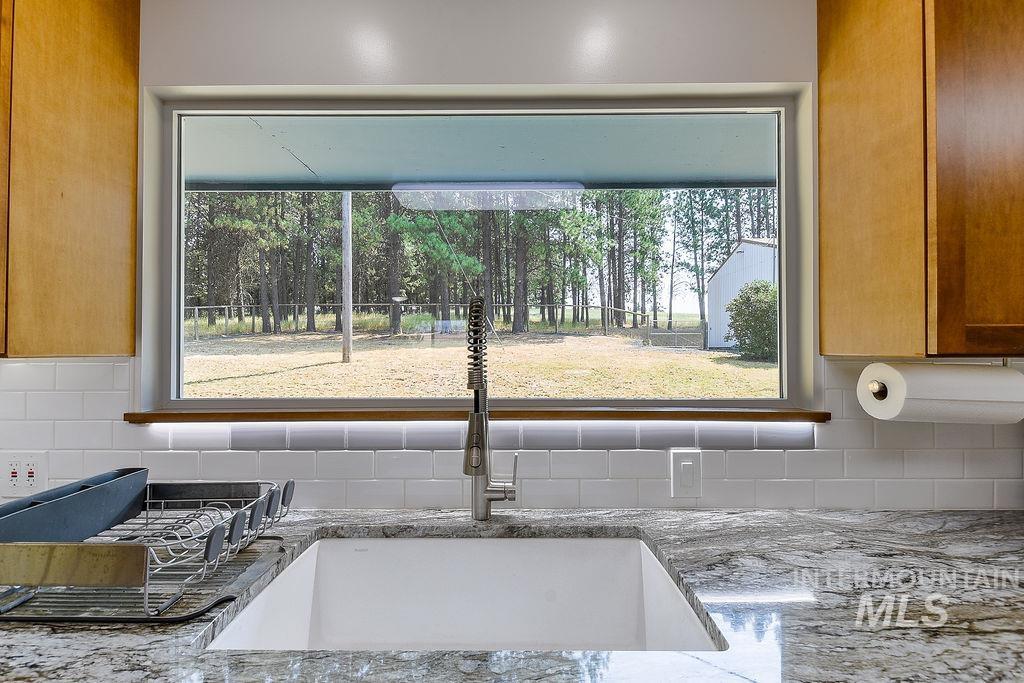 3851 Highway 8 Property Photo 27