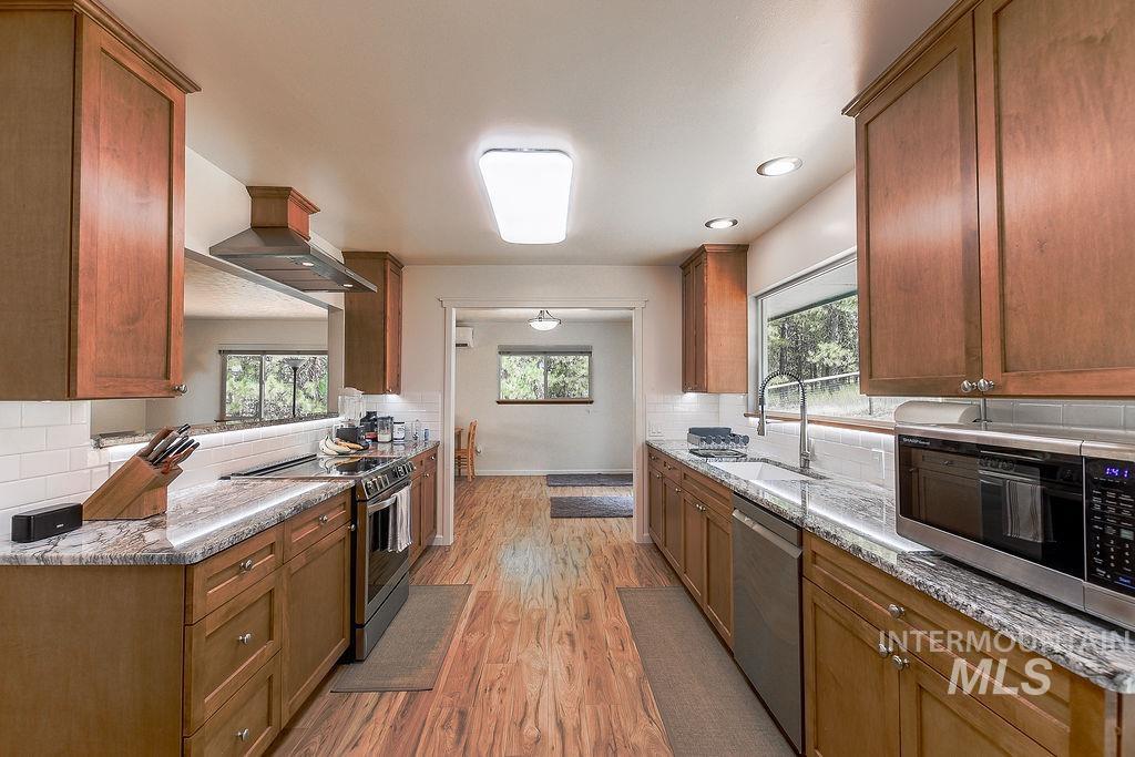3851 Highway 8 Property Photo 29